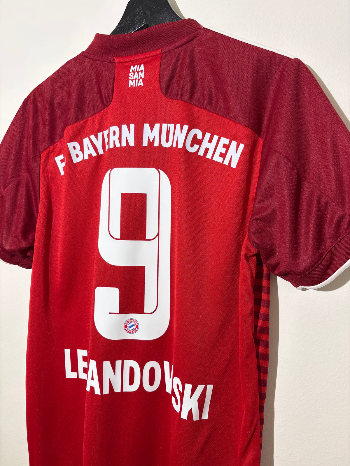 Adidas - Bayern Munchen 2021/22 Home Football Shirt 'LEWANDOWSKI'