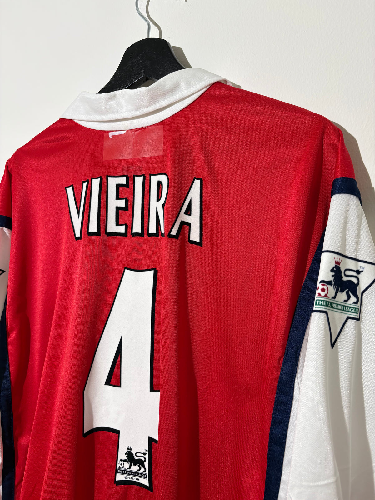 Nike - Arsenal FC 1999/00 Home Football Shirt 'VIEIRA'