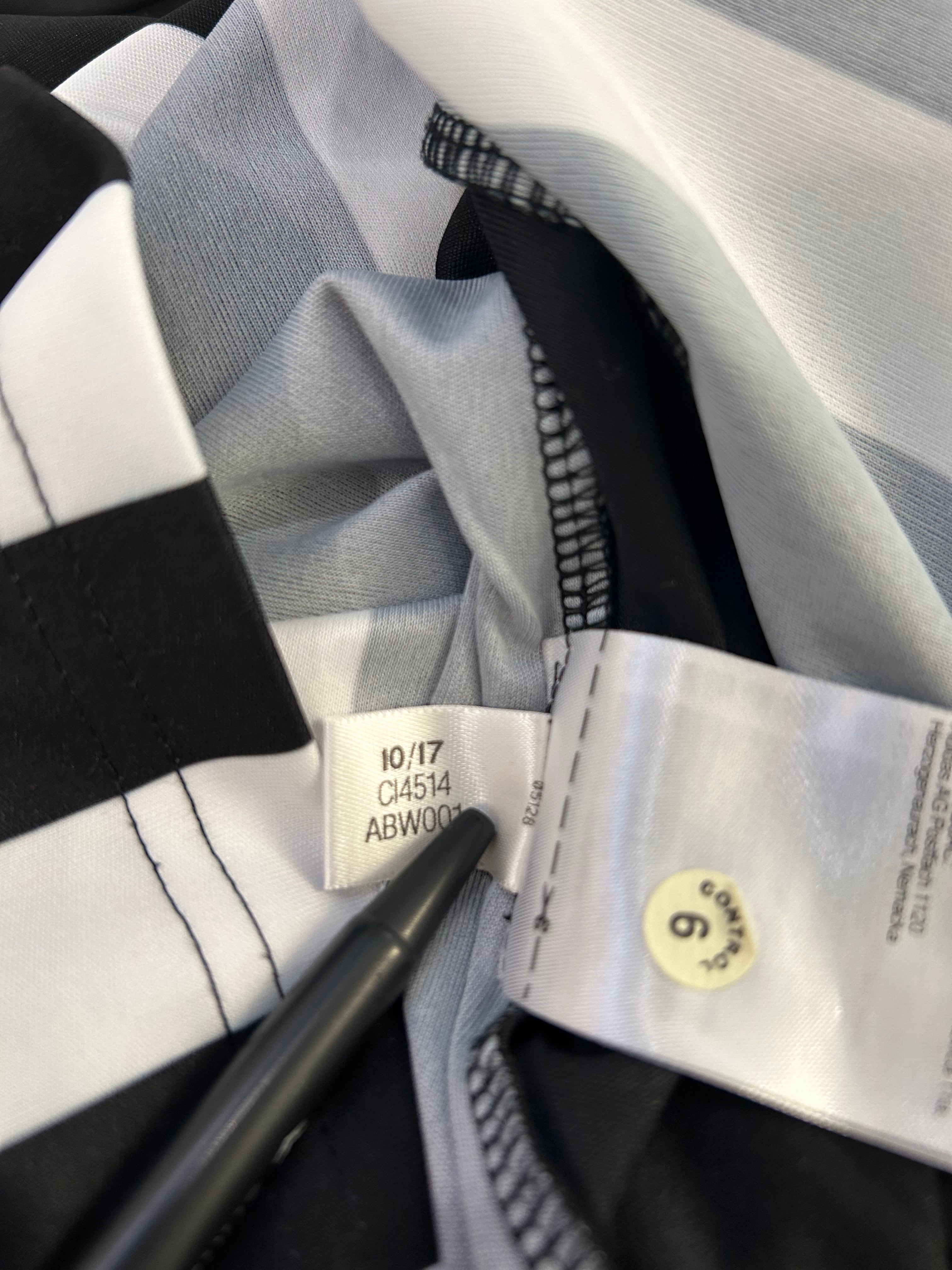 Addias - Besiktas 2017/18 Away Football Shirt 'CENK TOSUN'