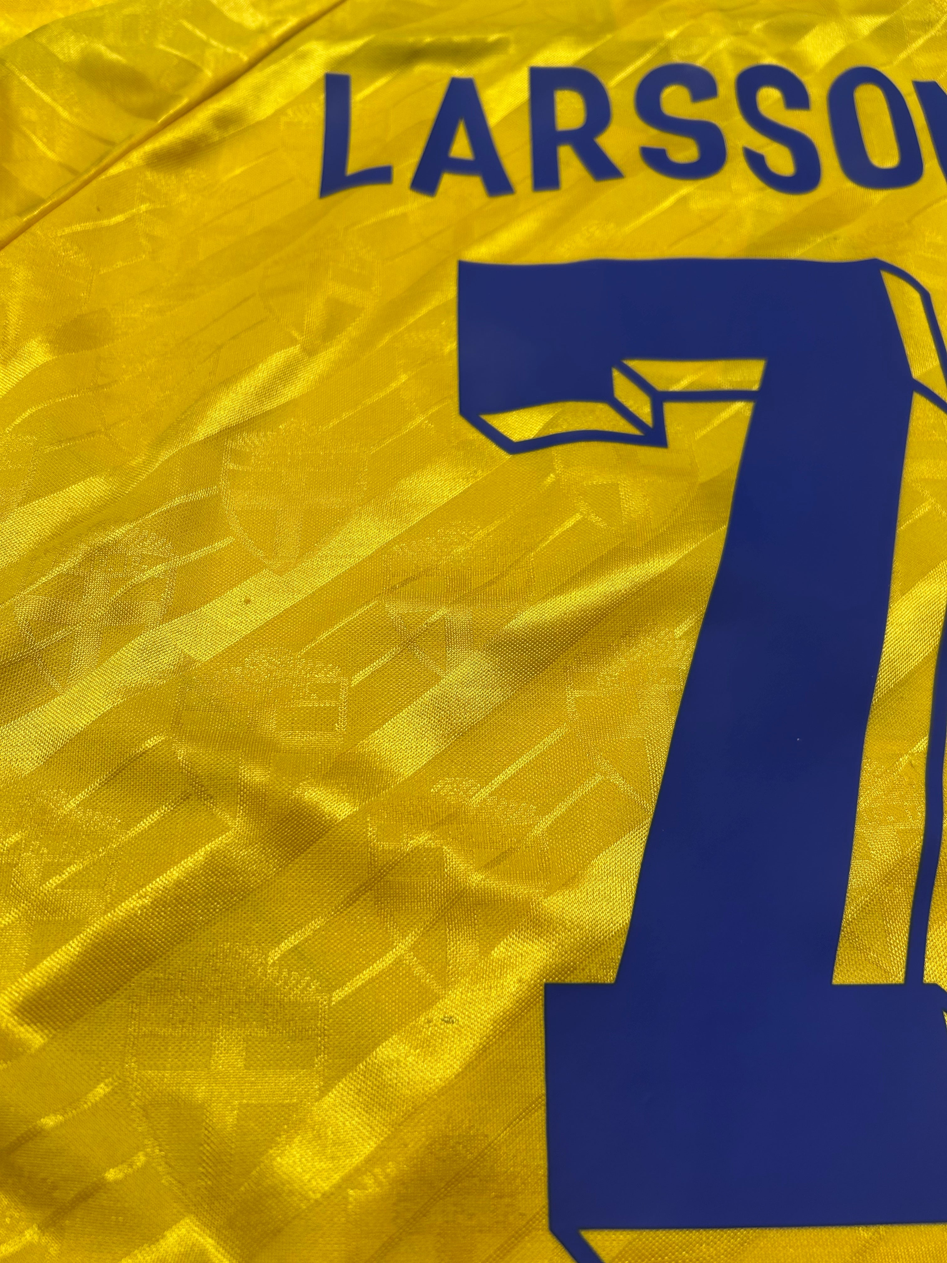 Adidas - Sweden 1994 Home Football Shirt 'LARSSON'