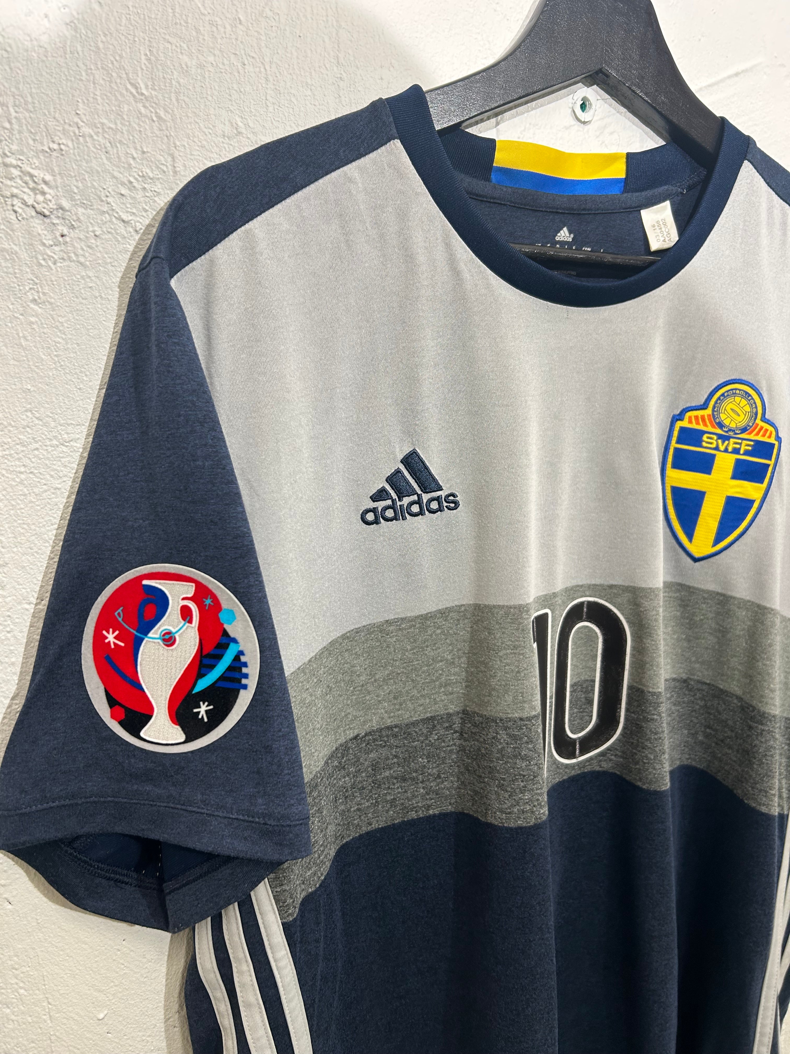 Adidas - Sweden 2016 Away Football Shirt 'IBRAHIMOVIC'
