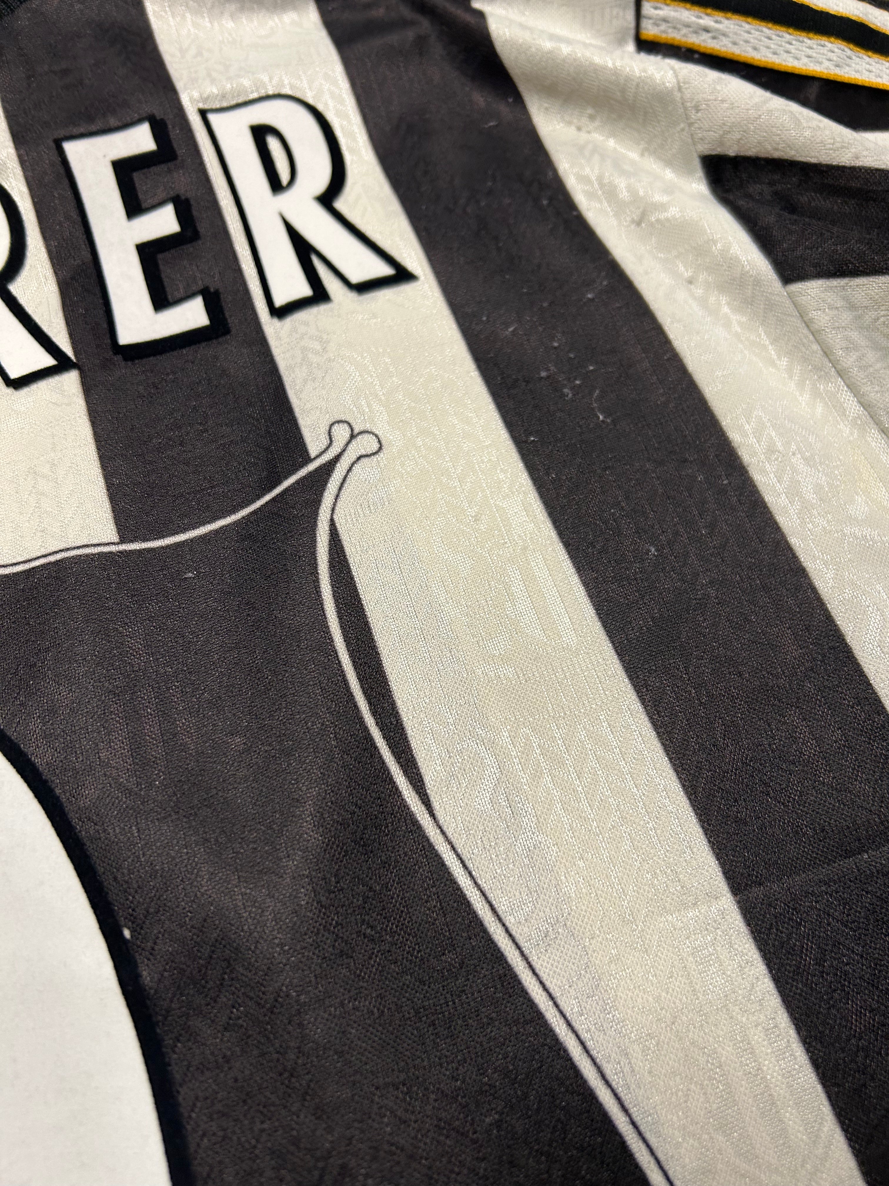 Adidas - Newcastle United 1997/99 Hjemmebanetrøje 'SHEARER'