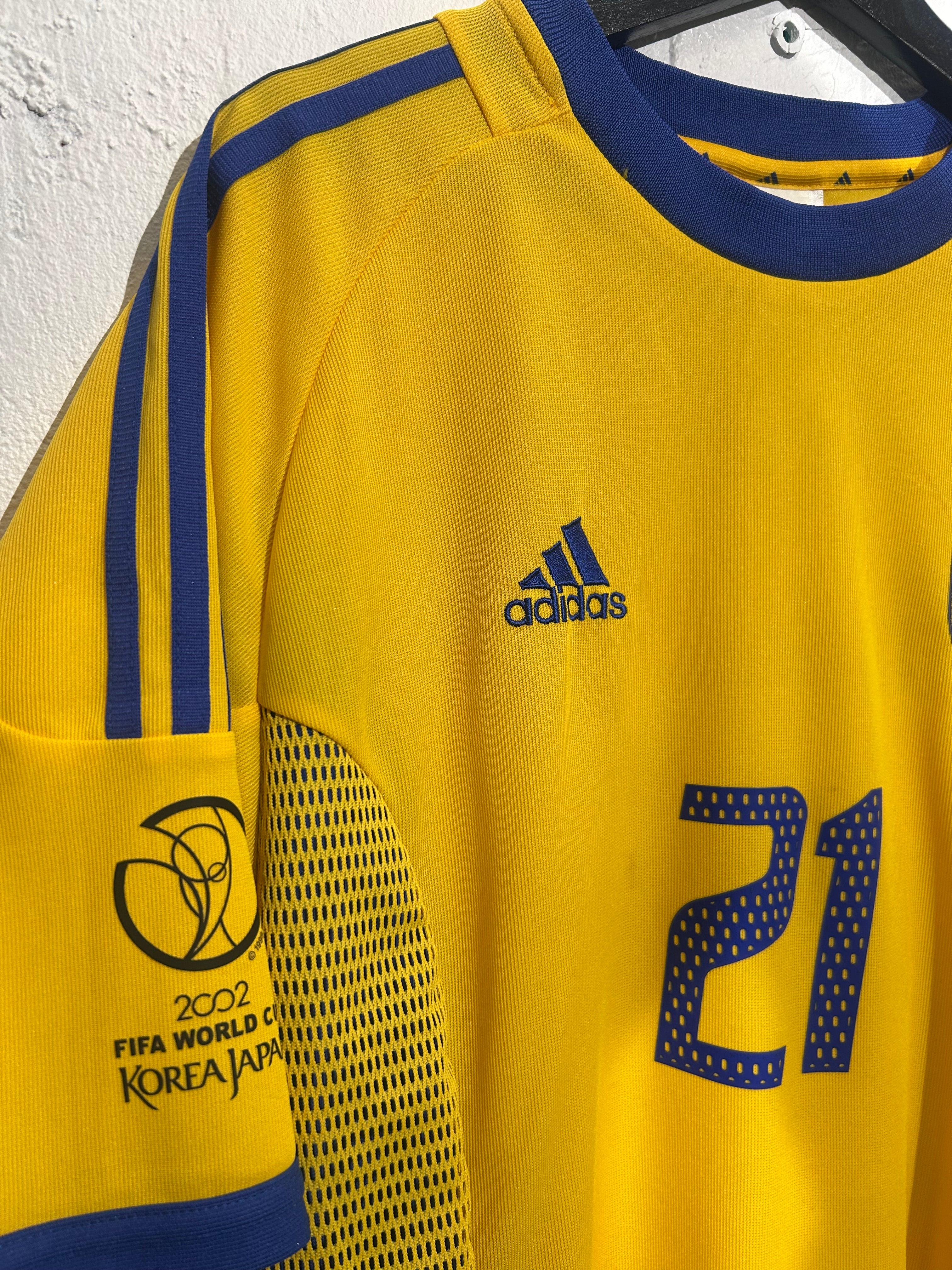 Adidas - Sweden 2002 Home Football Shirt 'IBRAHIMOVIC'