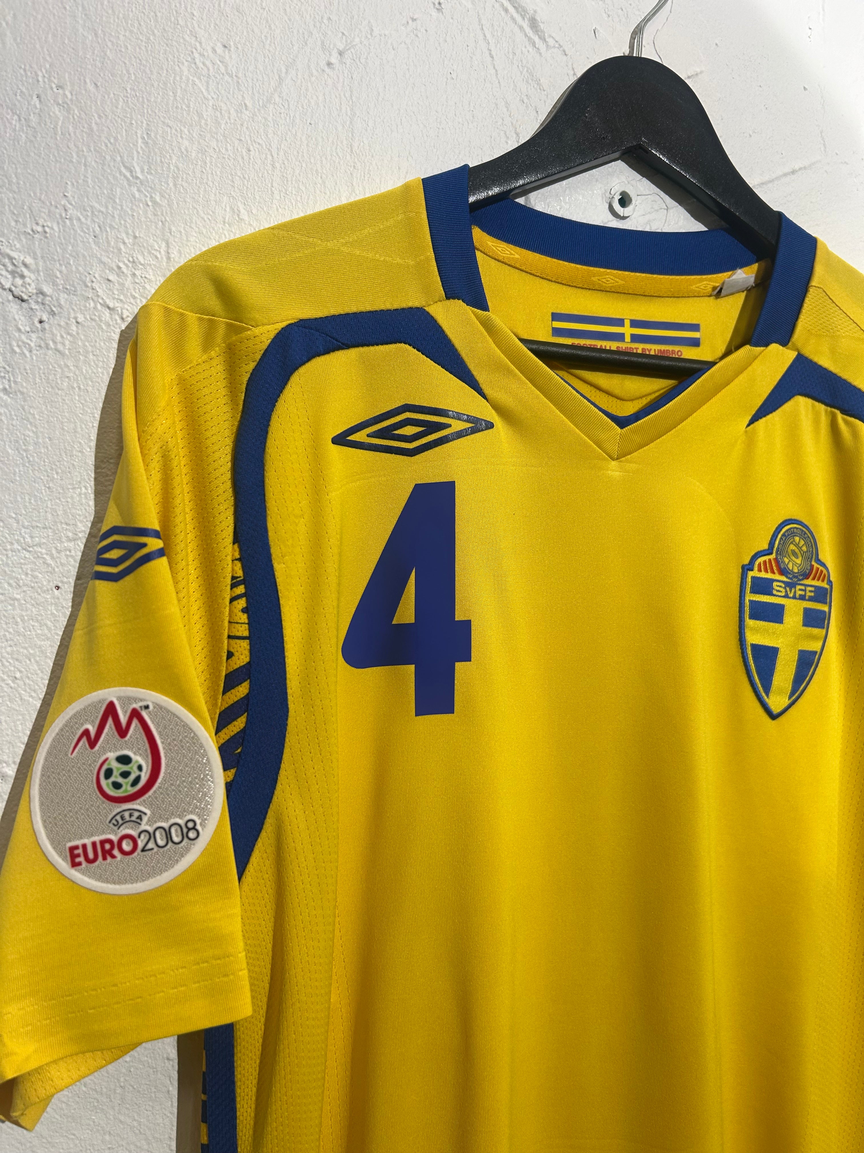 Umbro - Sweden 2008 Home Football Shirt 'MAJSTOROVIC'
