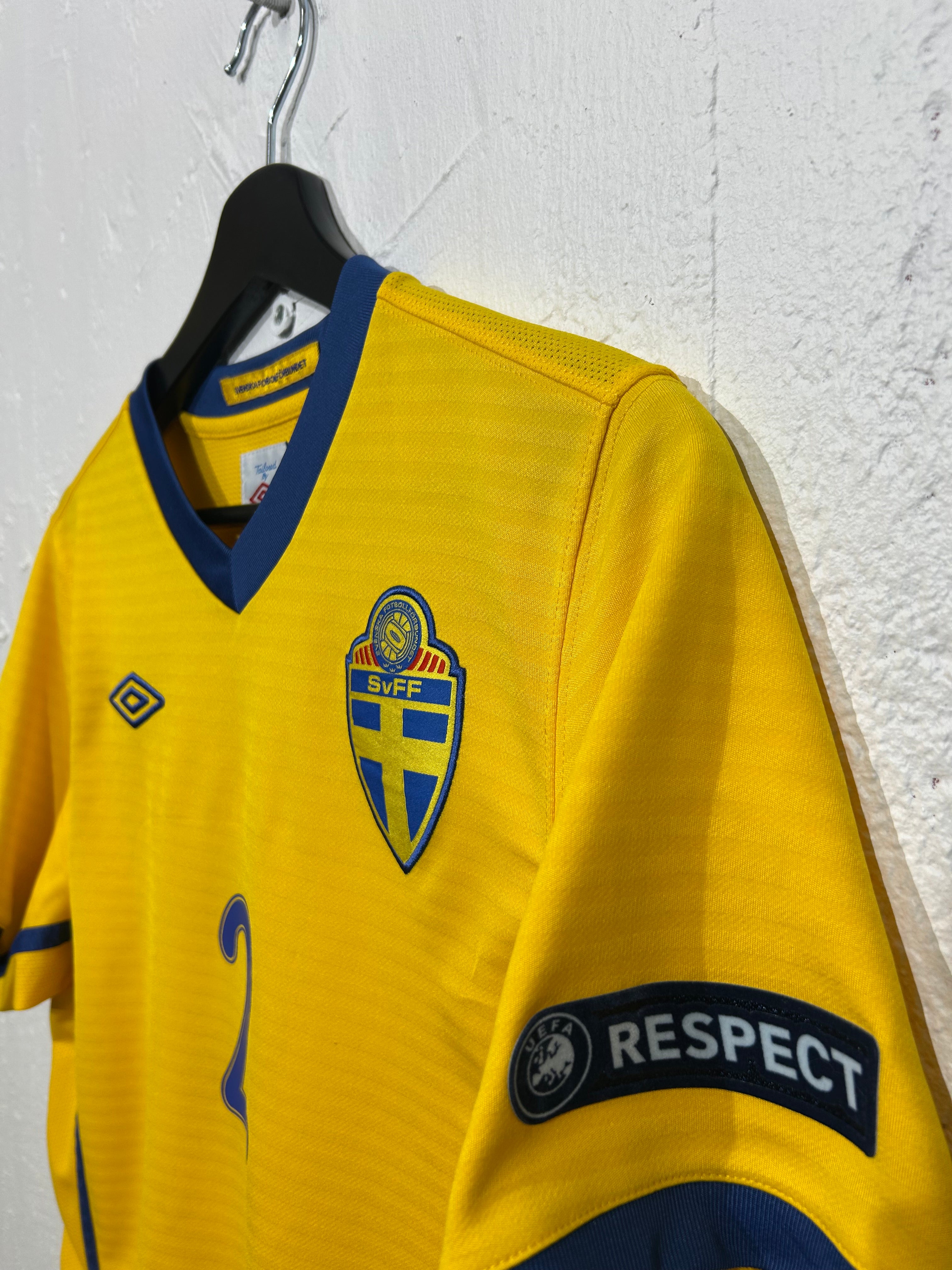 Umbro - Sweden 2010 Home Football Shirt 'LUSTIG'