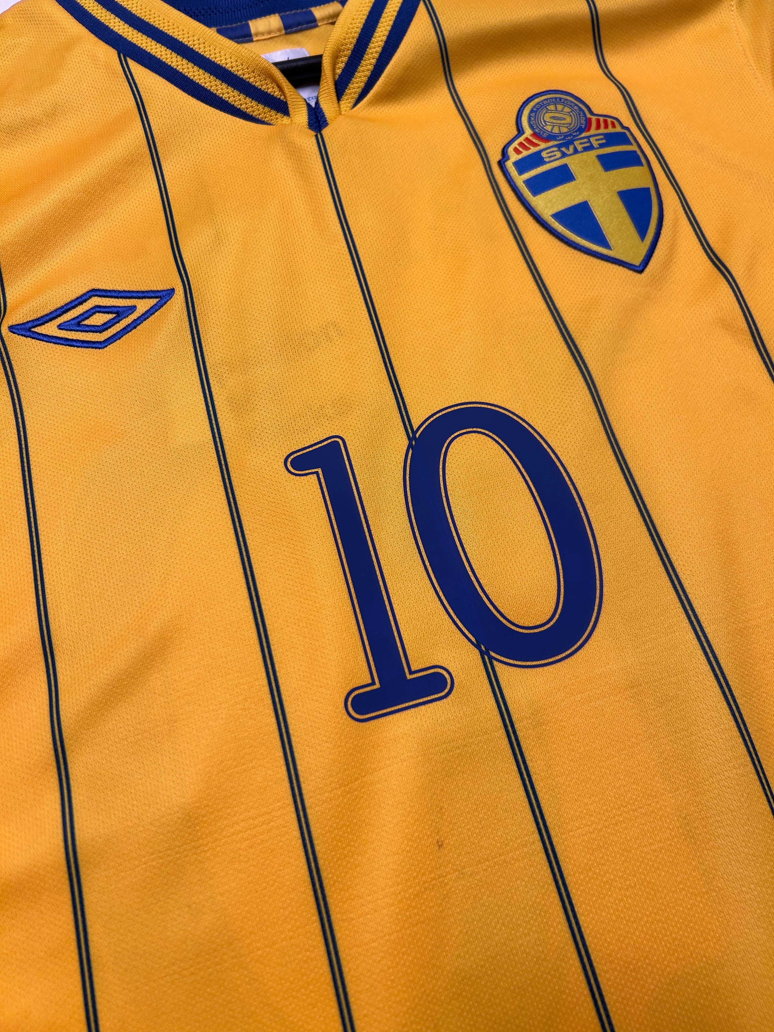 Umbro - Sweden 2012 Home Football Shirt 'IBRAHIMOVIC'