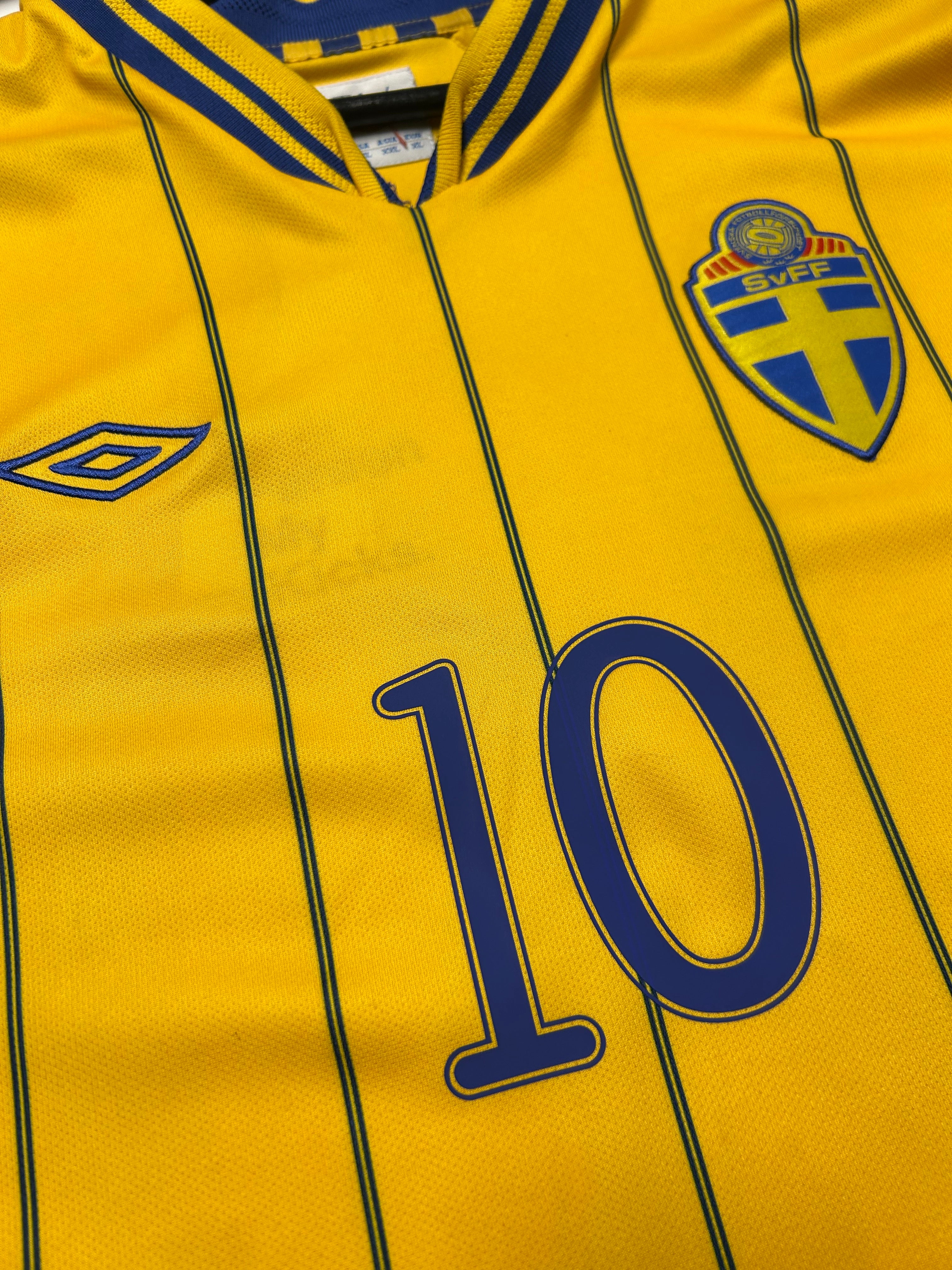 Umbro - Sweden 2012 Home Football Shirt 'IBRAHIMOVIC'