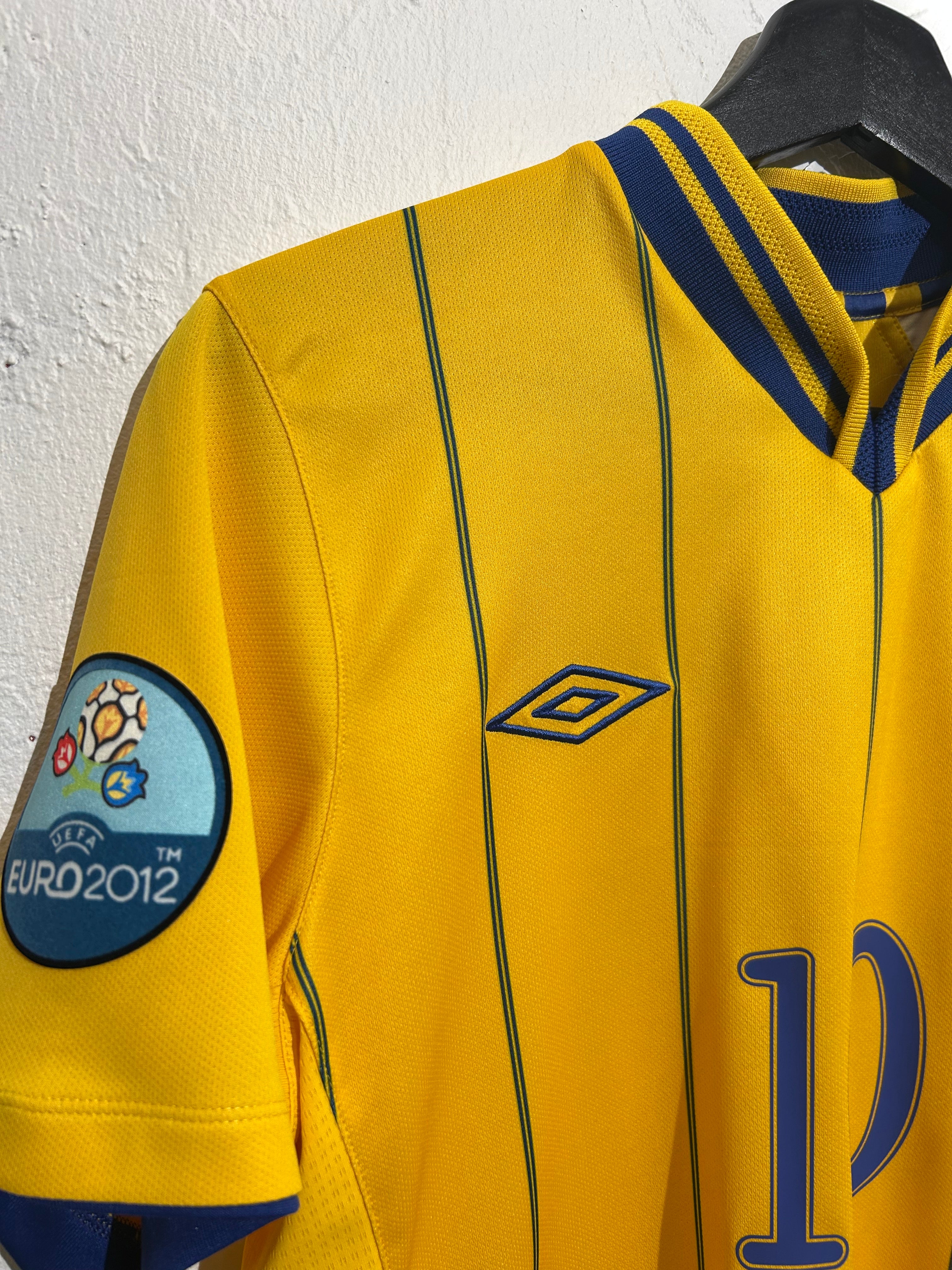Umbro - Sweden 2012 Home Football Shirt 'IBRAHIMOVIC'