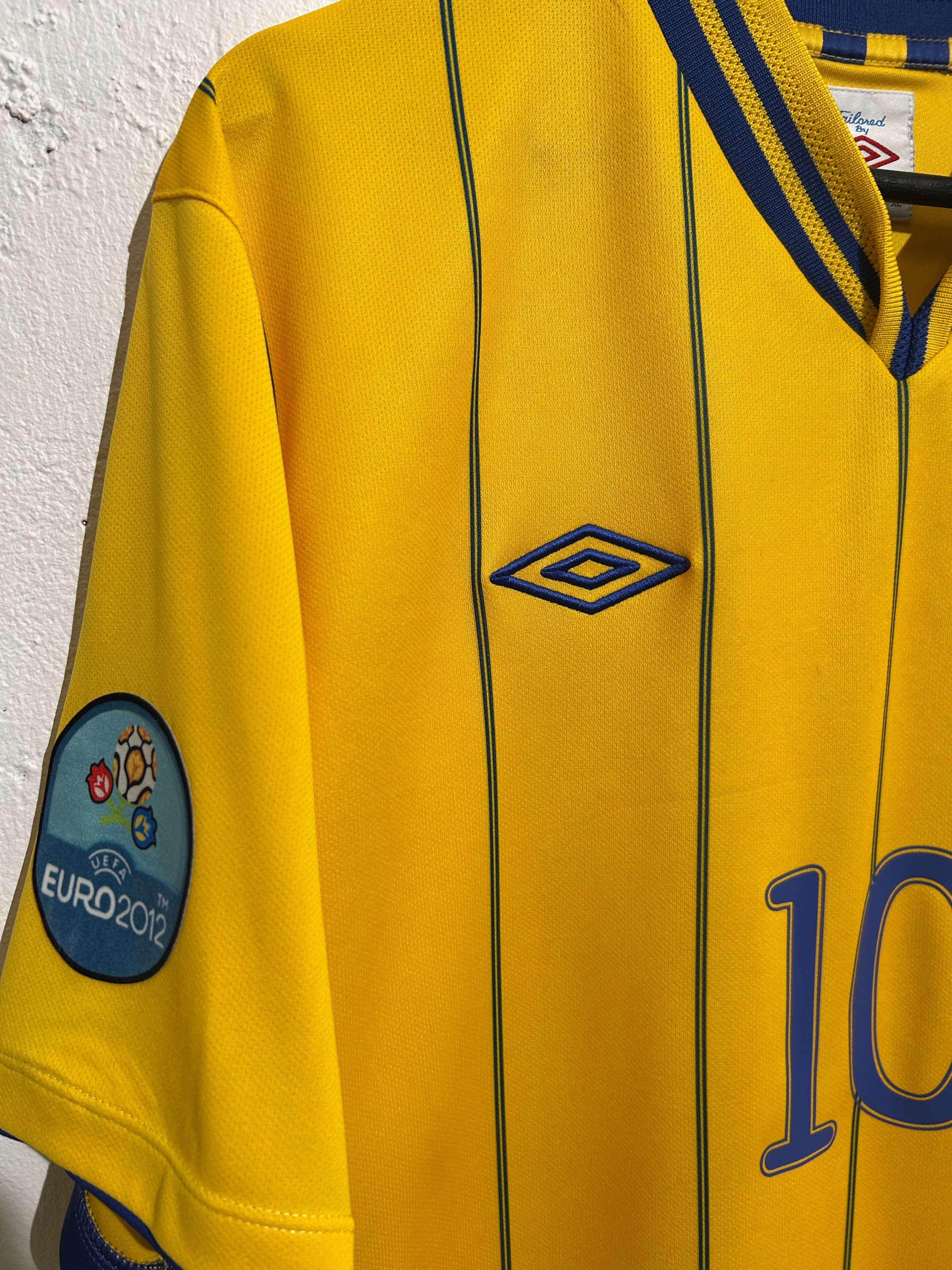 Umbro - Sweden 2012 Home Football Shirt 'IBRAHIMOVIC'