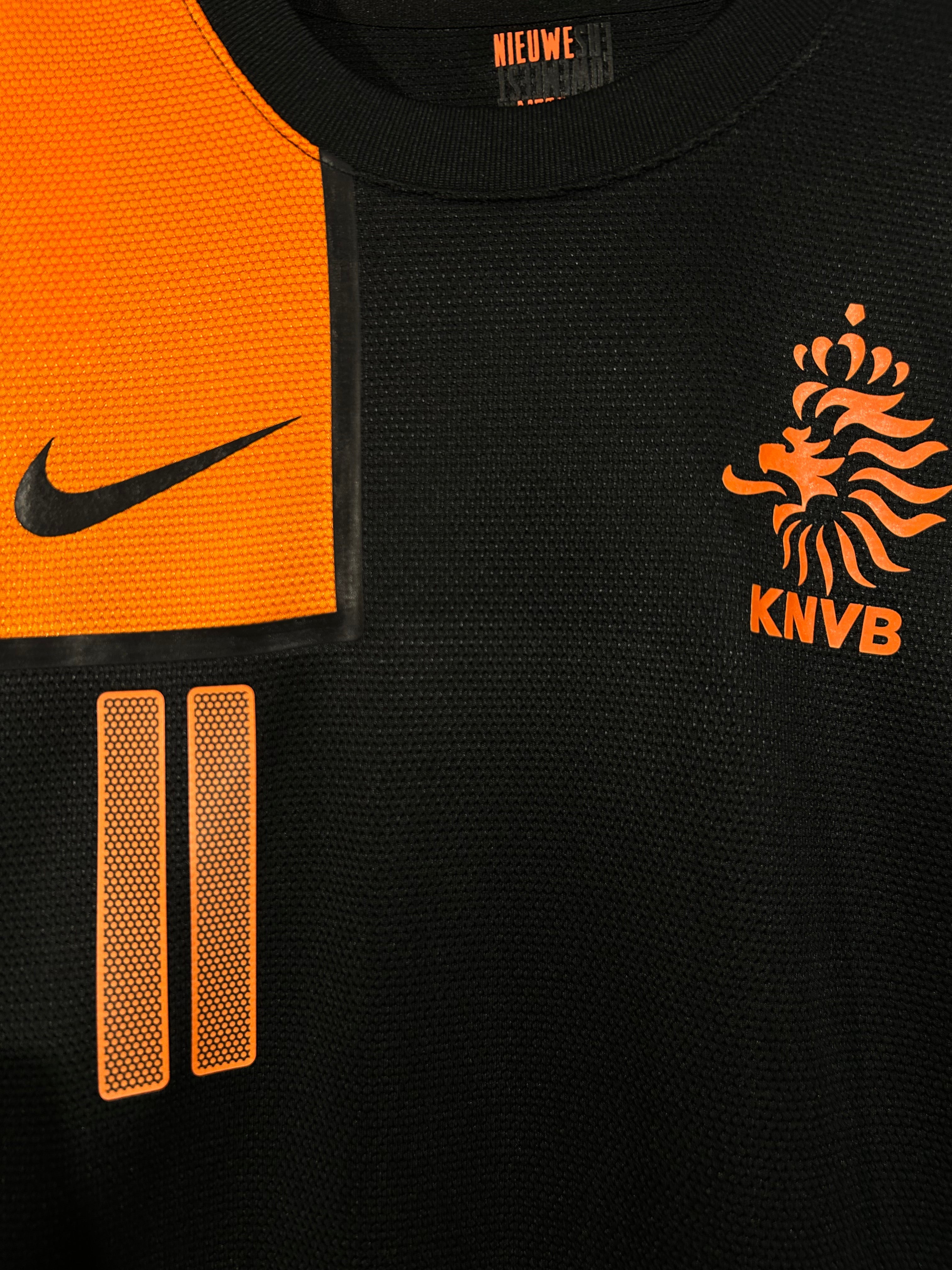Nike - Netherlands 2012 Away Football Shirt 'ROBBEN'