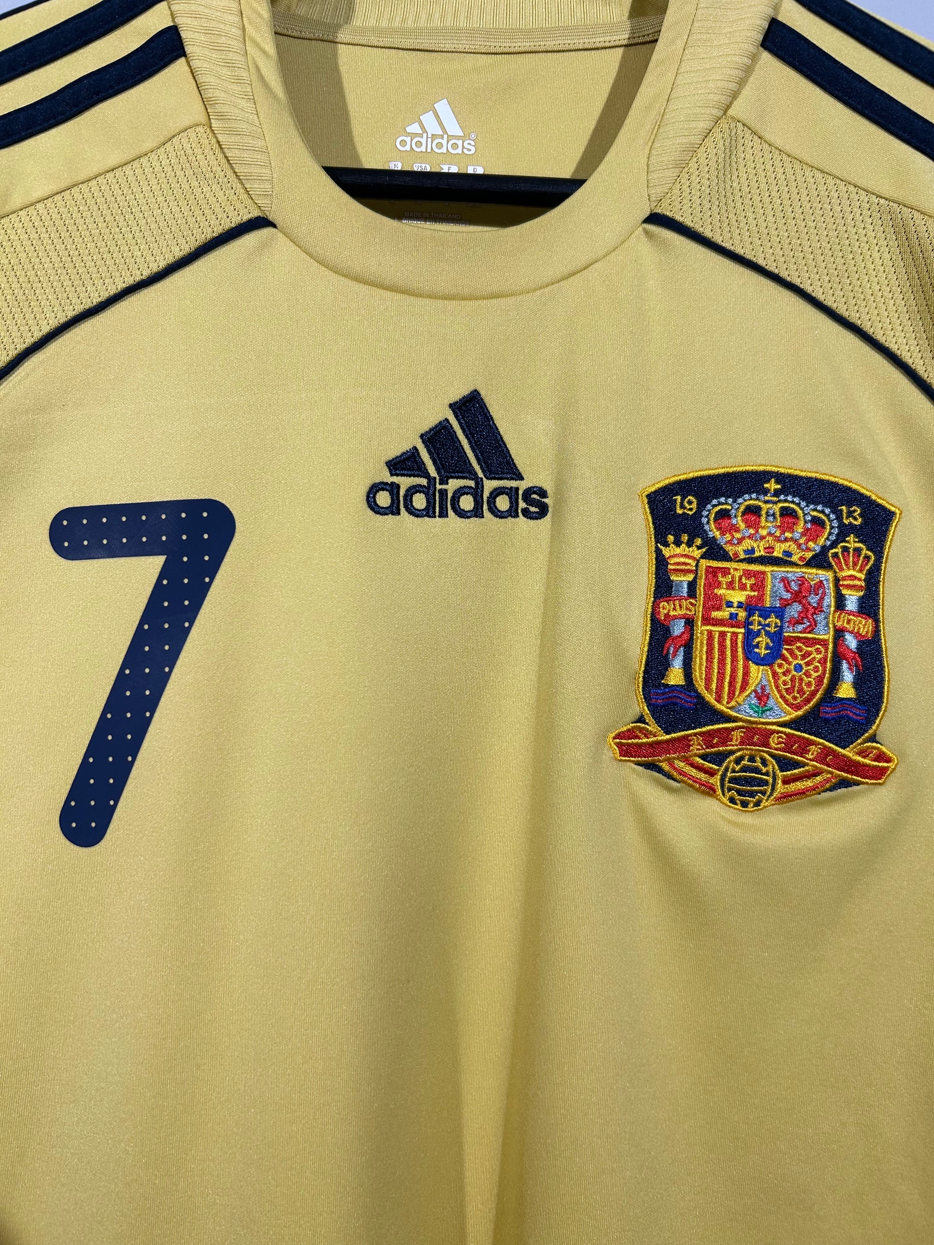 Adidas - Spain 2008 Away Football Shirt 'DAVID VILLA'