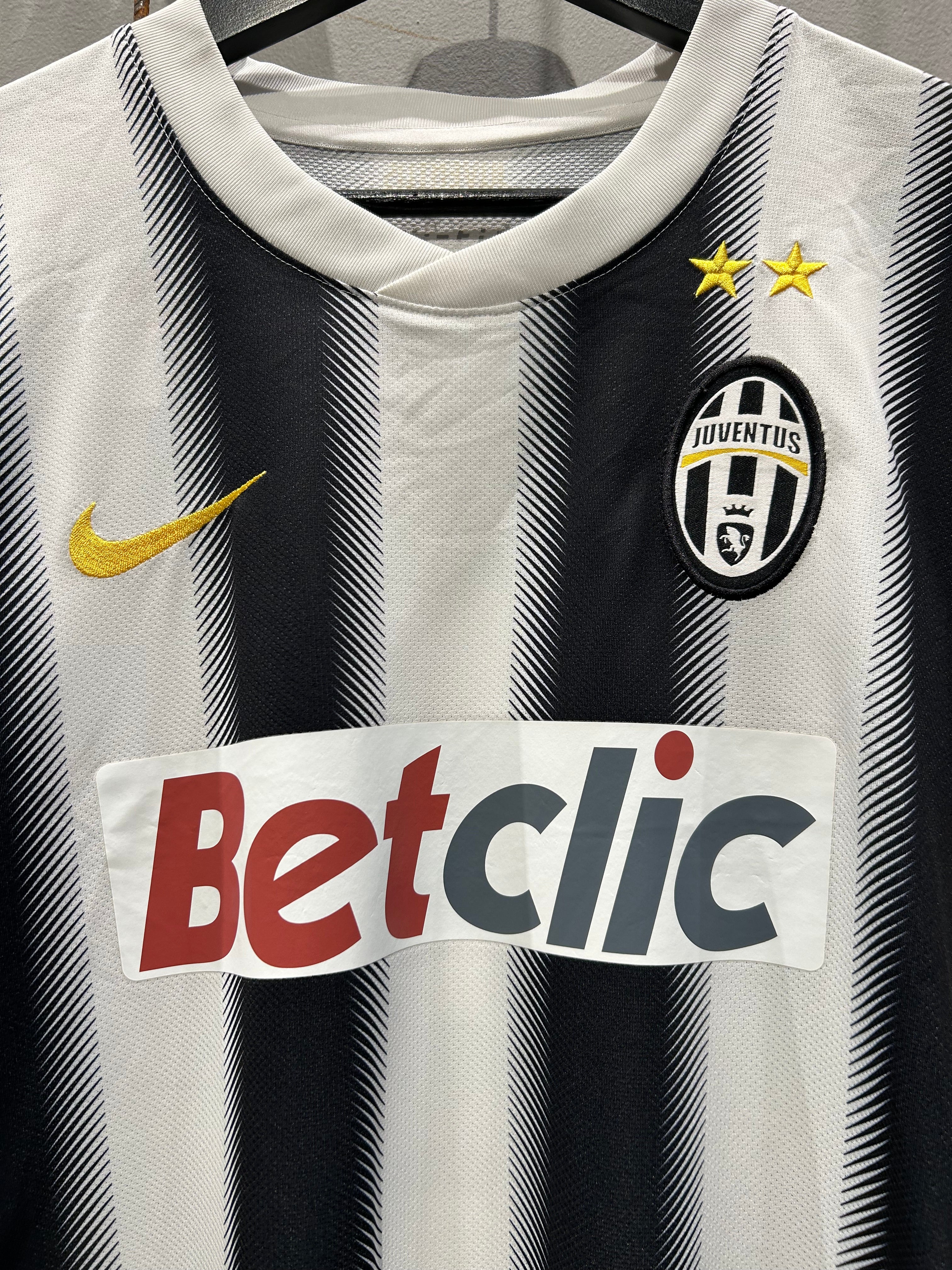 Nike - Juventus FC 2011/12 Home Football Shirt 'CHIELLINI'