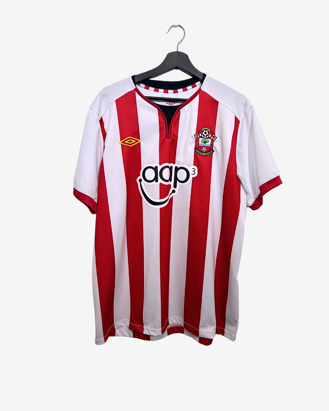 Umbro - Southampton FC 2011/12 Home Football Shirt 'LALLANA'