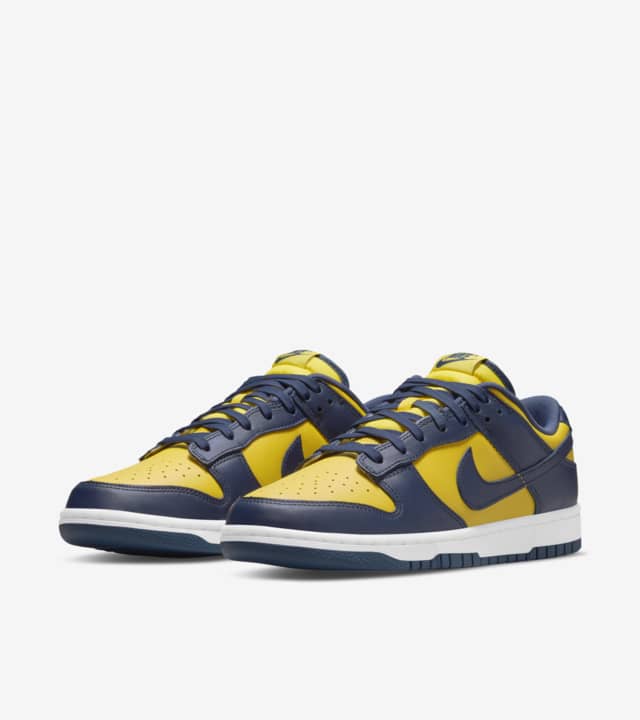 Nike Dunk Low 'Michigan'