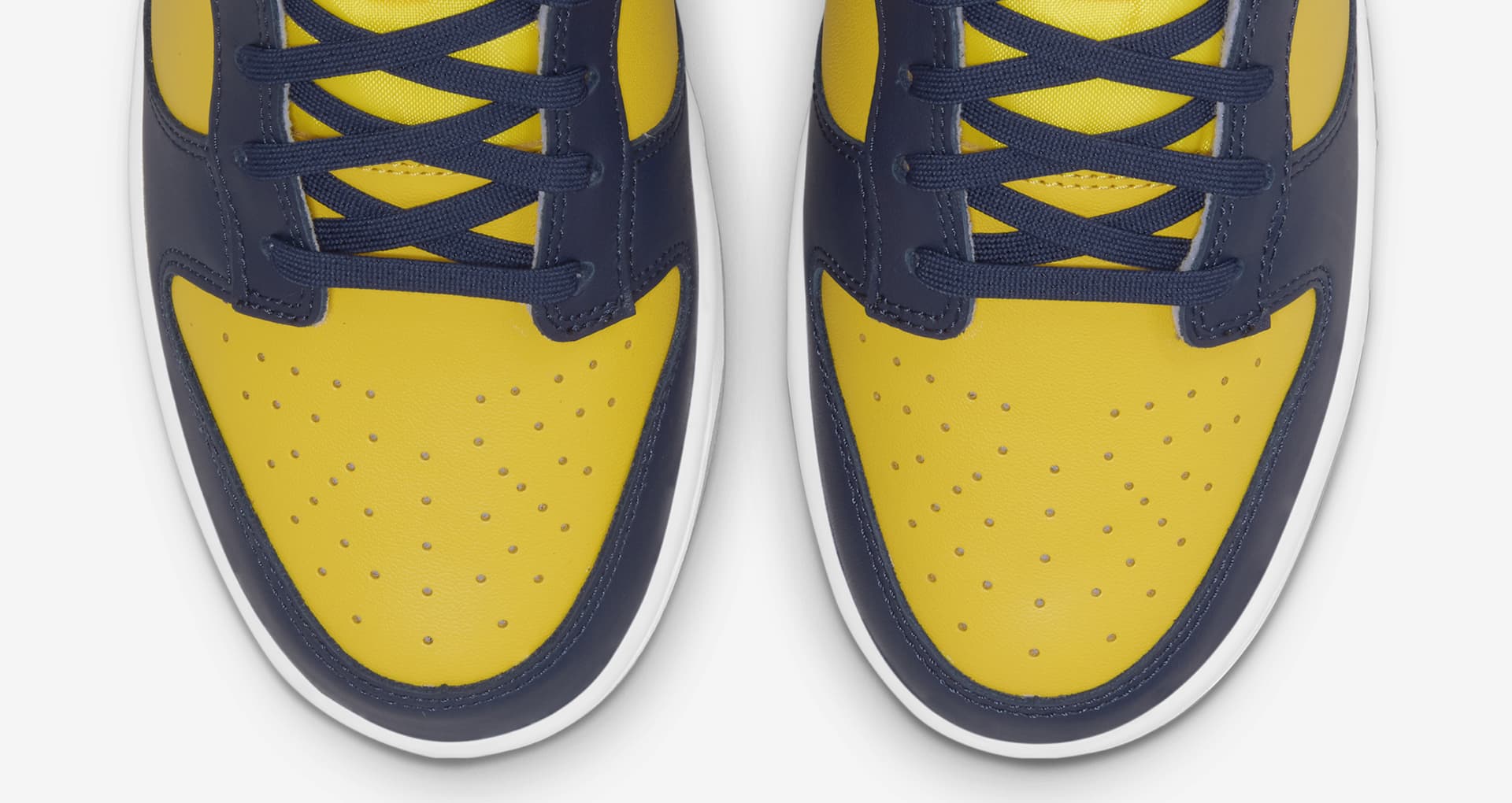 Nike Dunk Low 'Michigan'