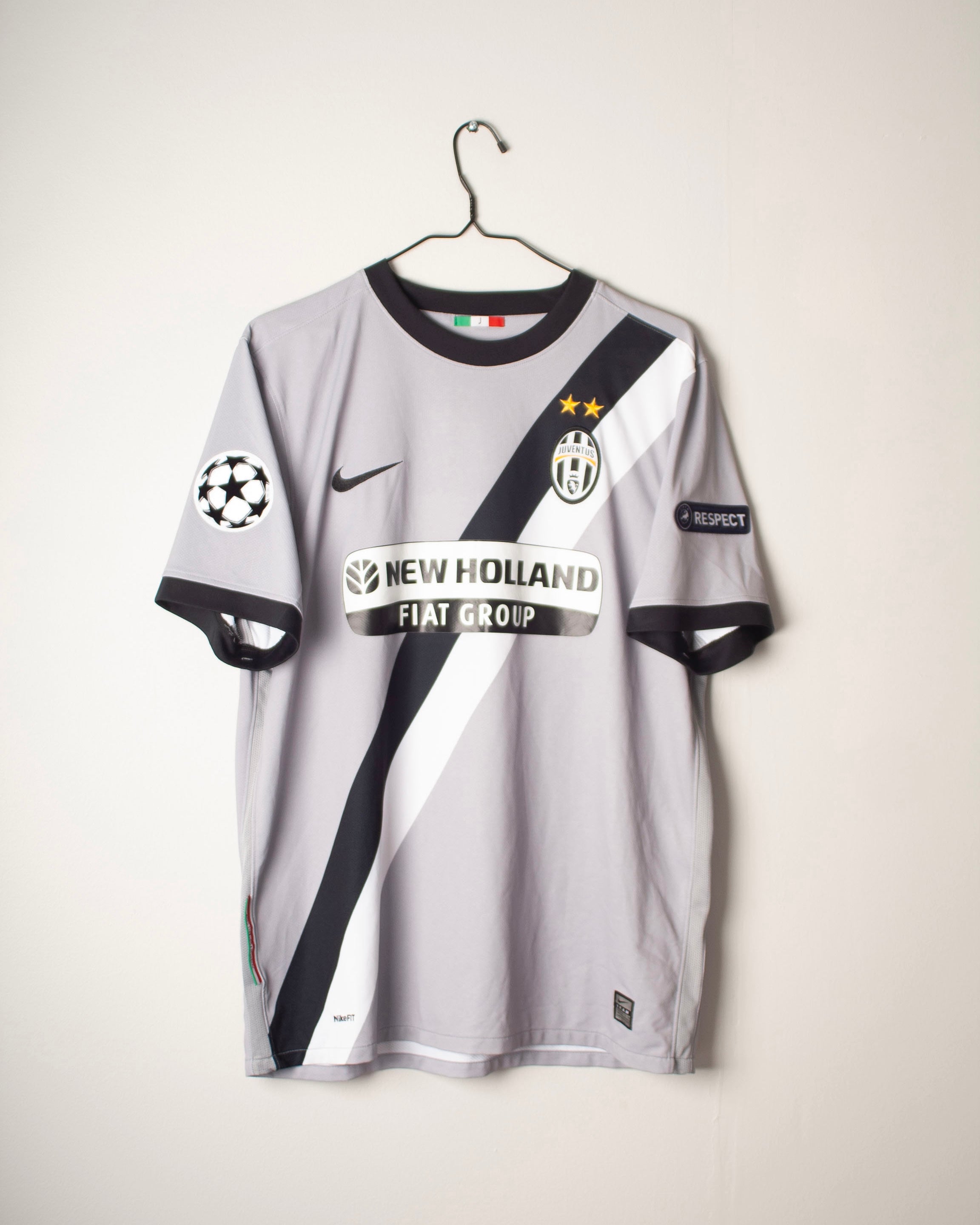 Nike - Juventus FC 2009/10 Away Football Shirt 'DEL PIERO'