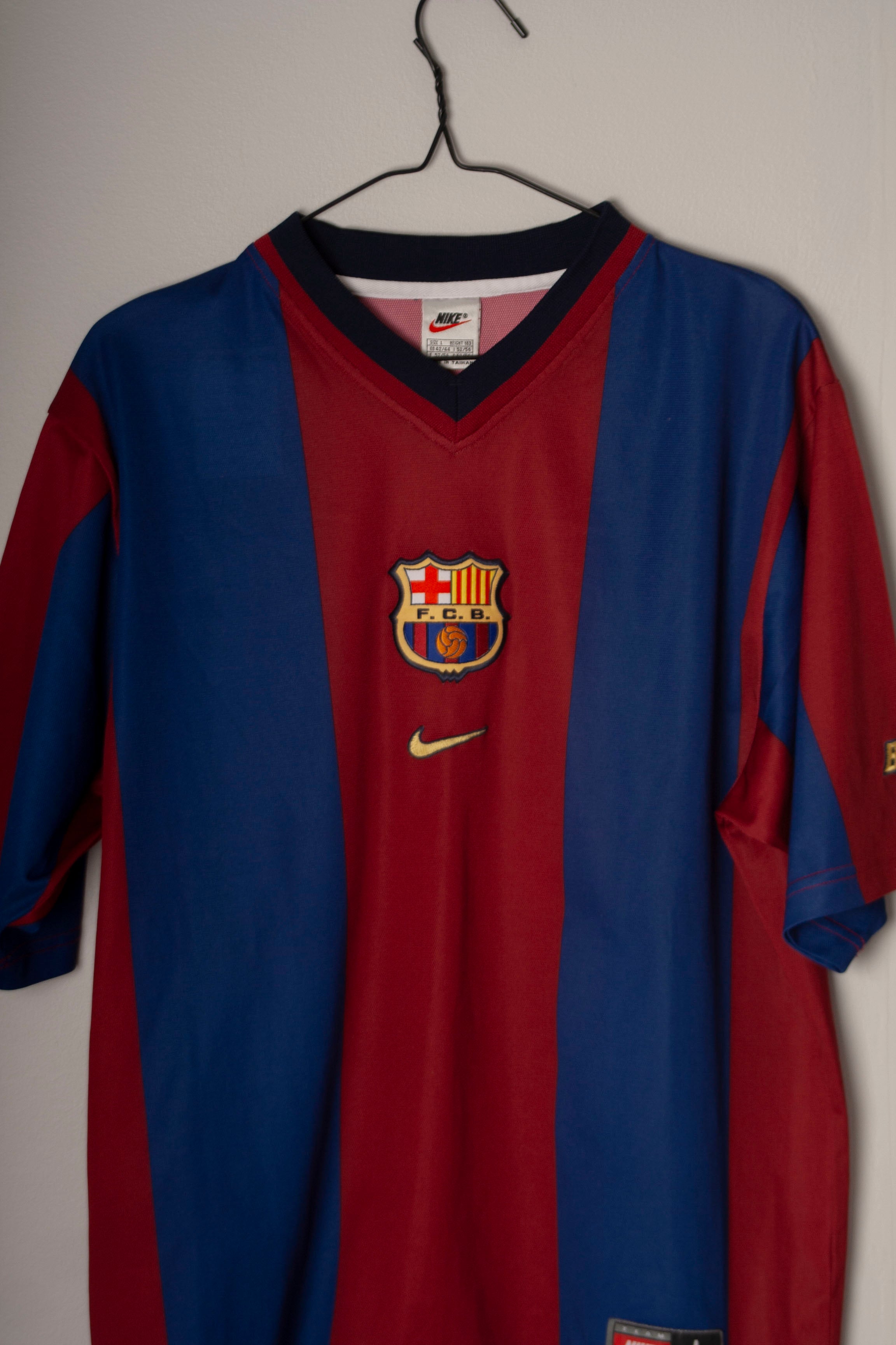 Nike - FC Barcelona 1998/99 Home Football Shirt 'LUIS ENRIQUE'