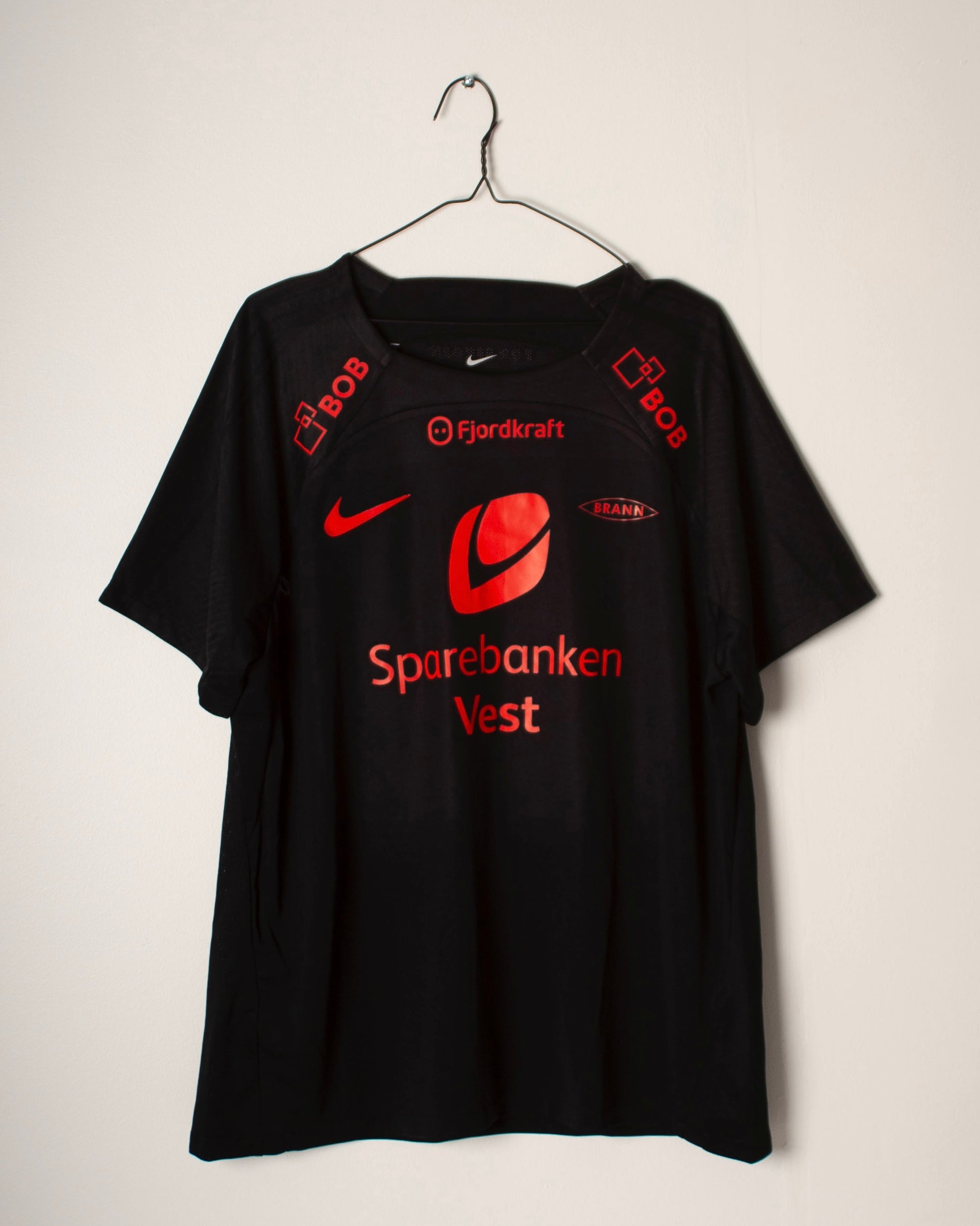 Nike - SK Brann 2023 Away Football Shirt