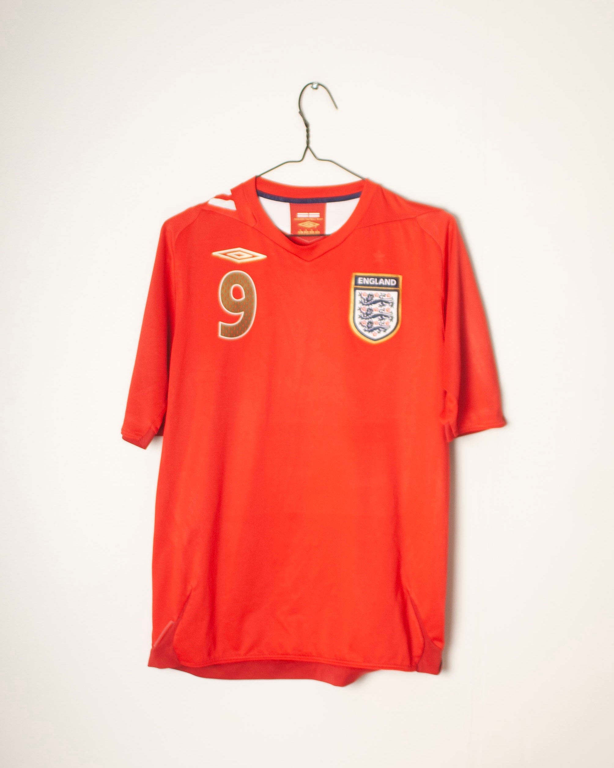 Umbro - England 2006 Away Football Shirt 'ROONEY'