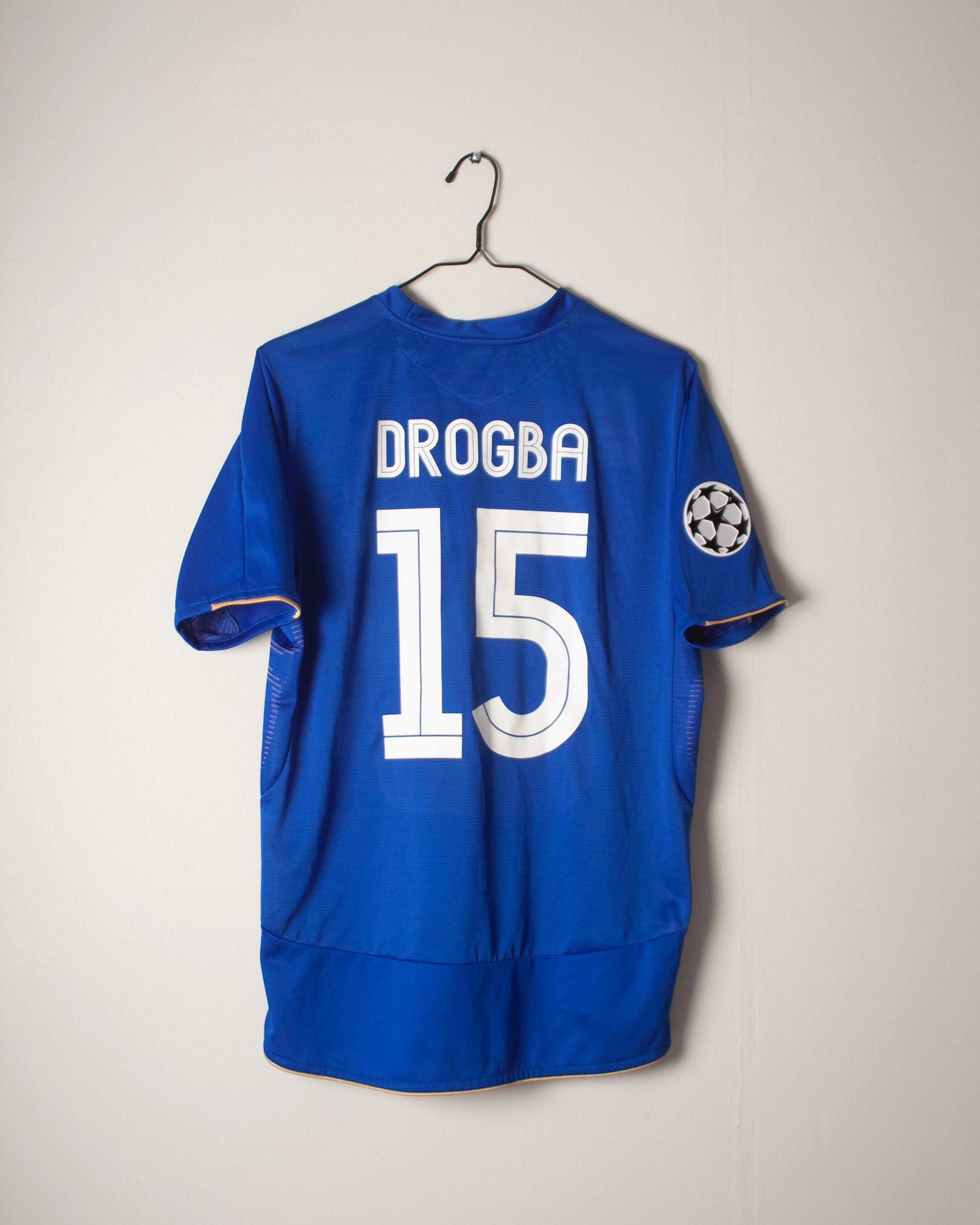 Umbro - Chelsea FC 2005/06 Home Football Shirt 'DROGBA'