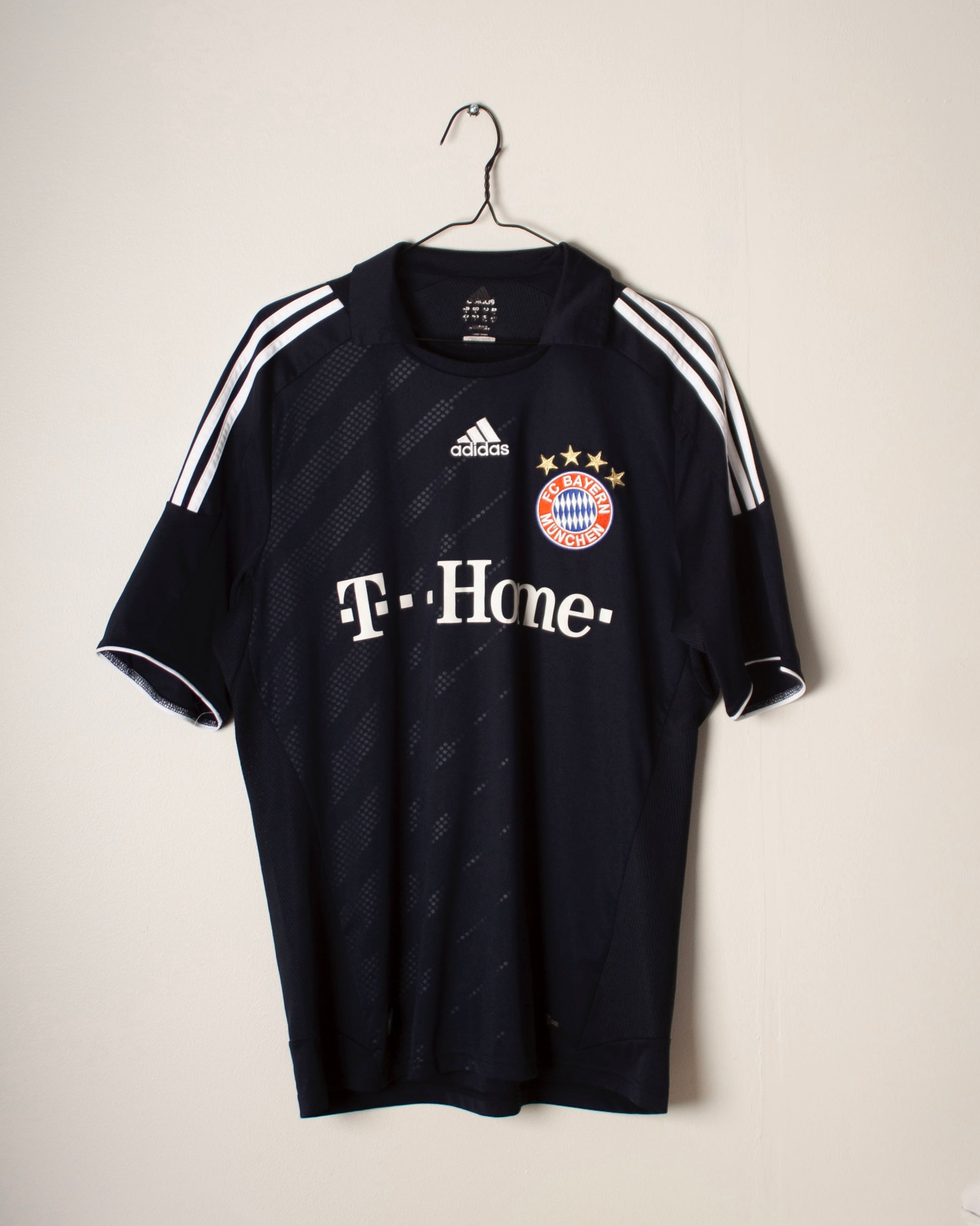 Adidas - Bayern Munchen 2008/09 Away Football Shirt 'RIBÉRY'