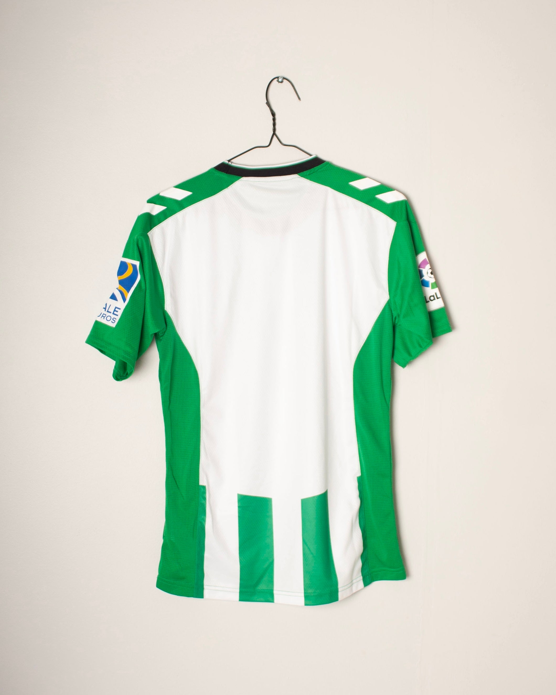 Hummel - Real Betis 2022/23 Home Football Shirt