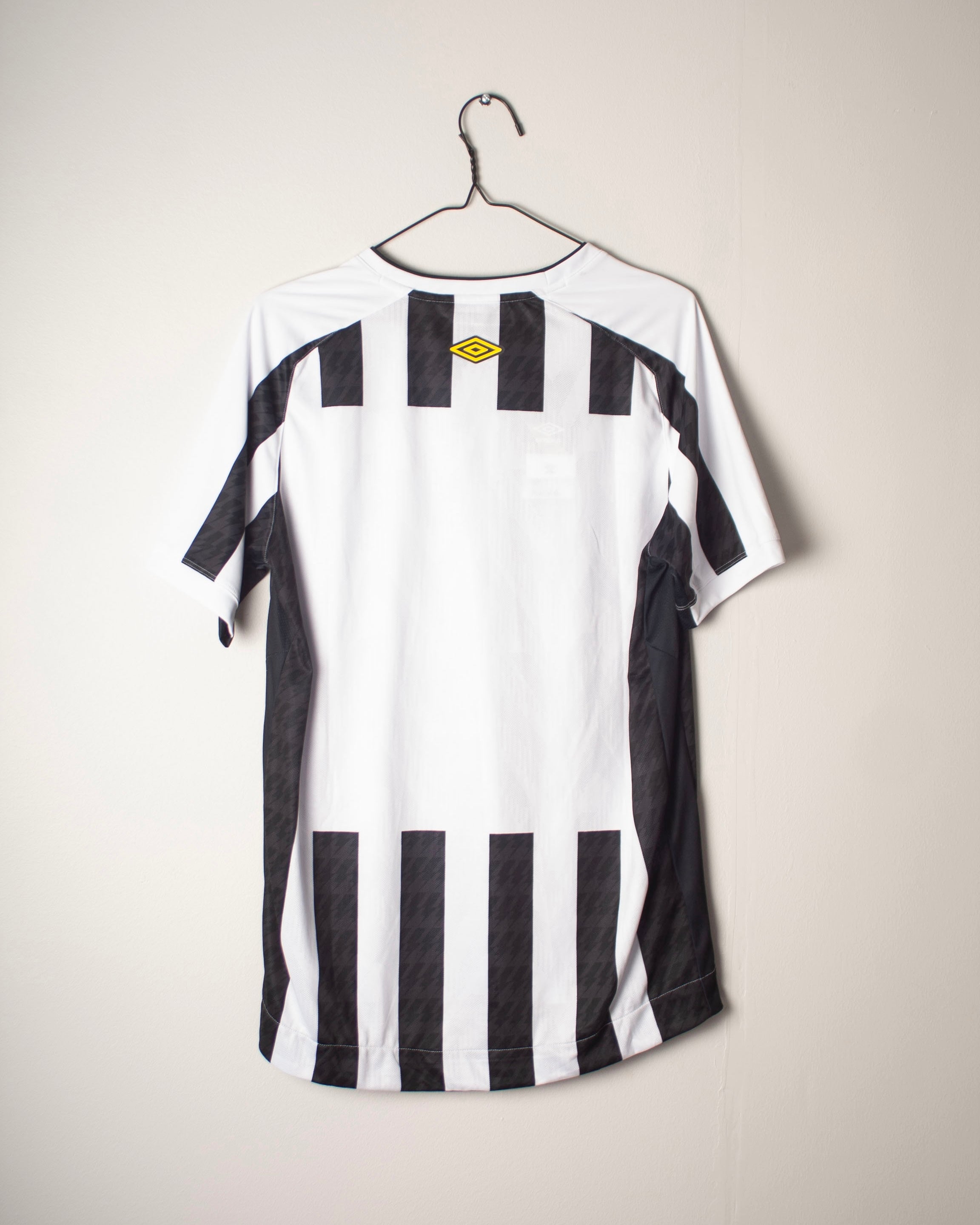 Umbro - Santos FC 2021 Away Football Shirt