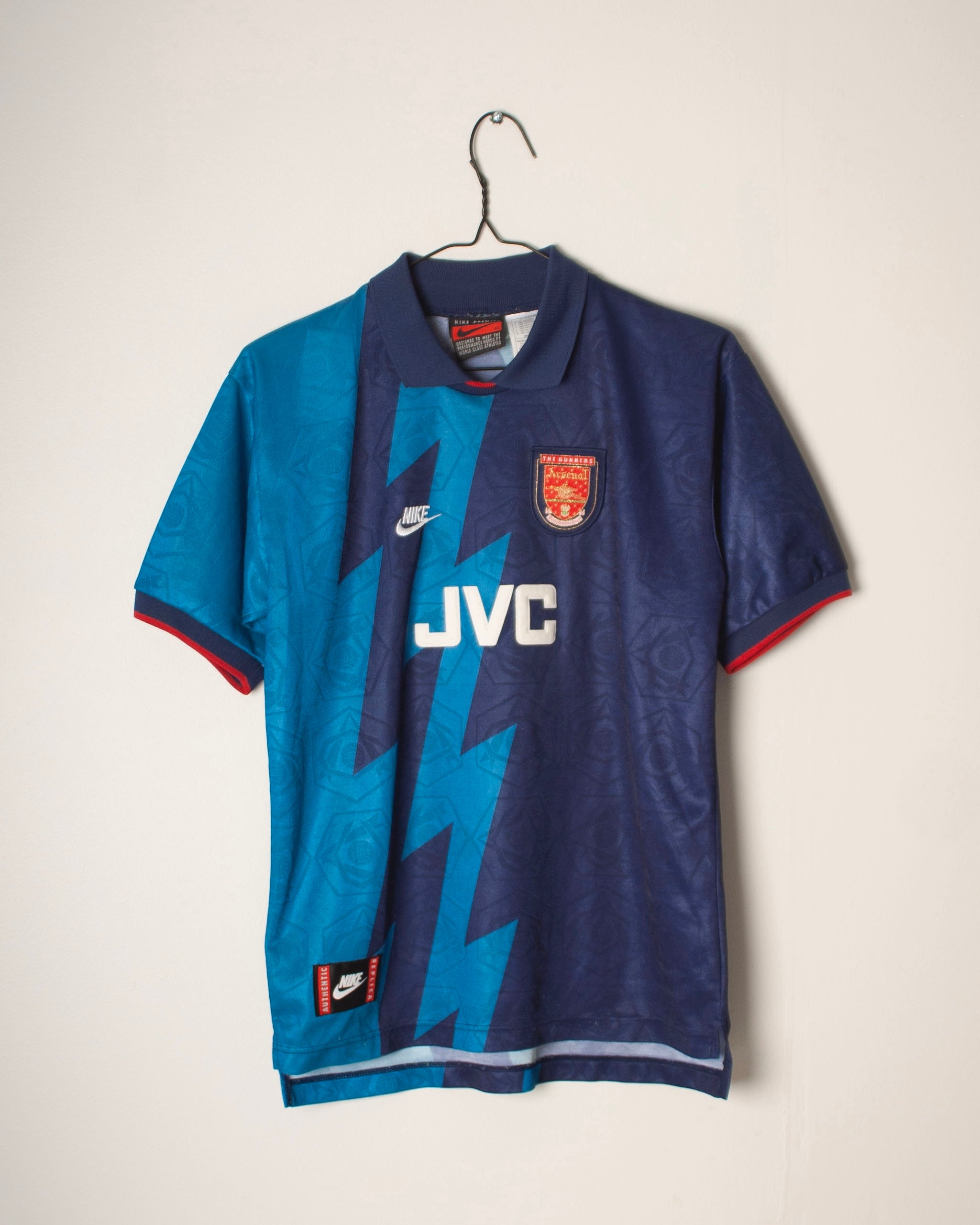 Nike - Arsenal FC 1995/96 Away Football Shirt 'BERGKAMP'