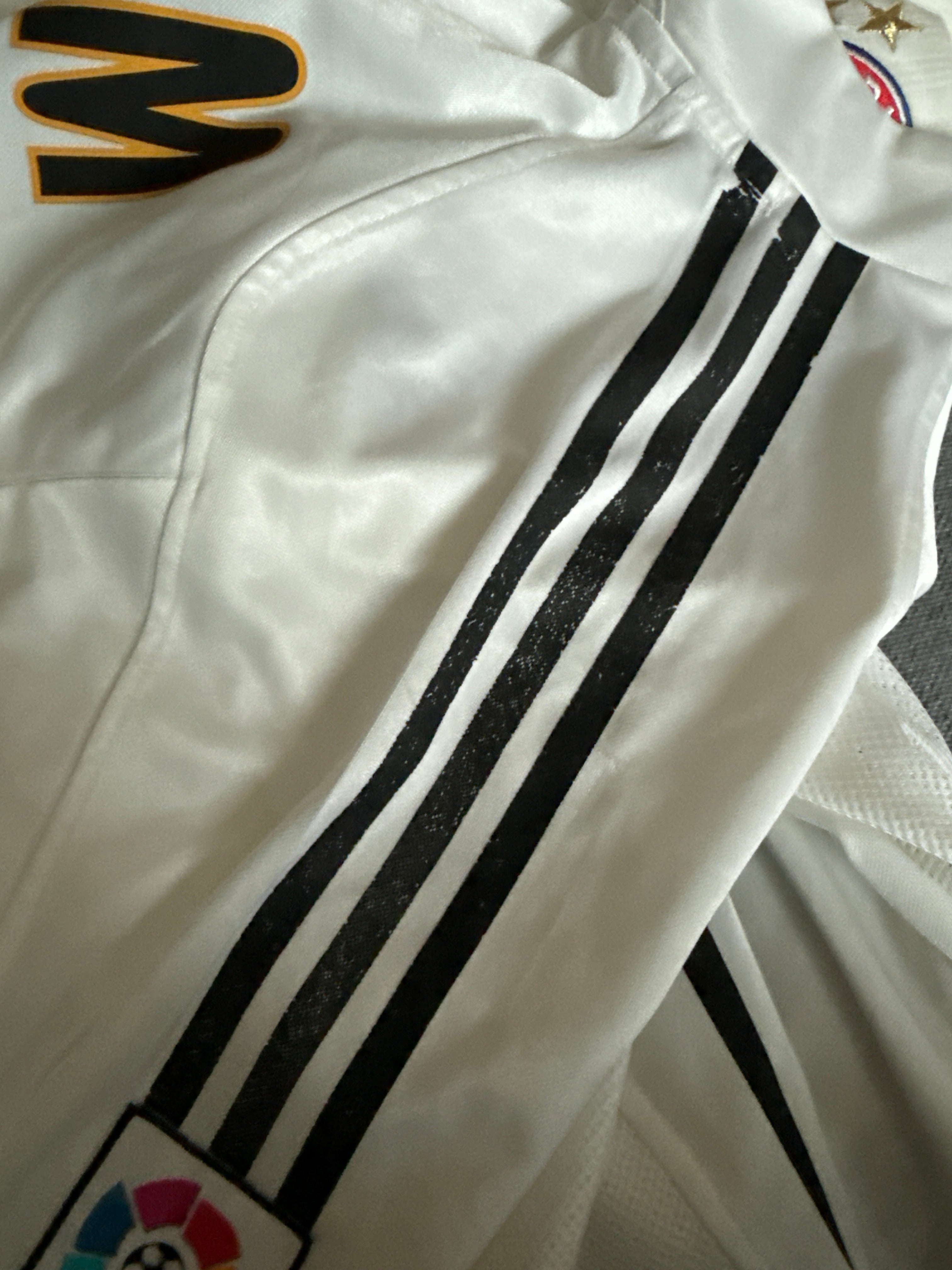 Adidas - Real Madrid 2004/05 Home Football Shirt 'BECKHAM'