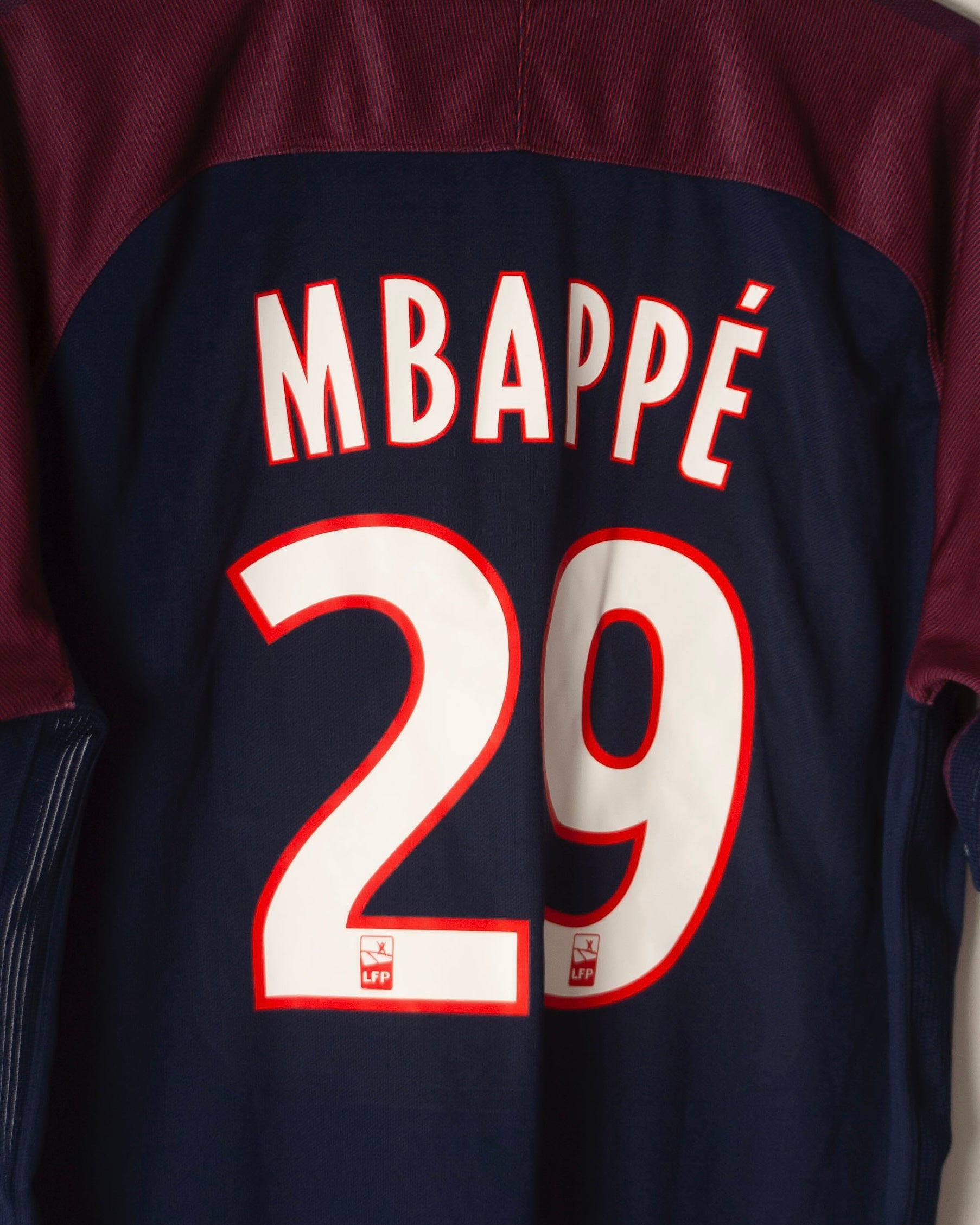 Nike - Paris Saint-Germain 2017/18 Home Football Shirt 'MBAPPÉ'
