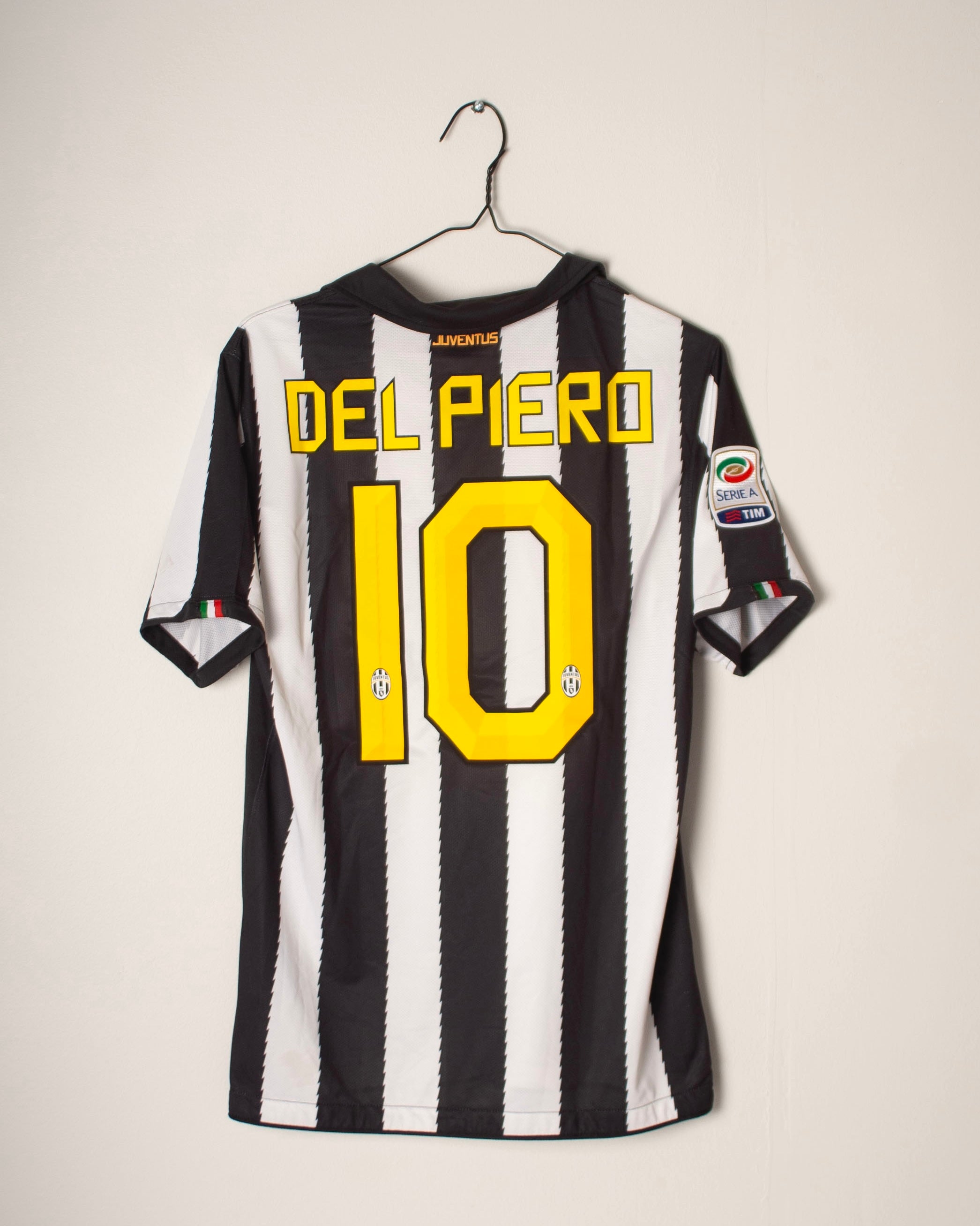 Nike - Juventus FC 2010/11 Home Football Shirt 'DEL PIERO'