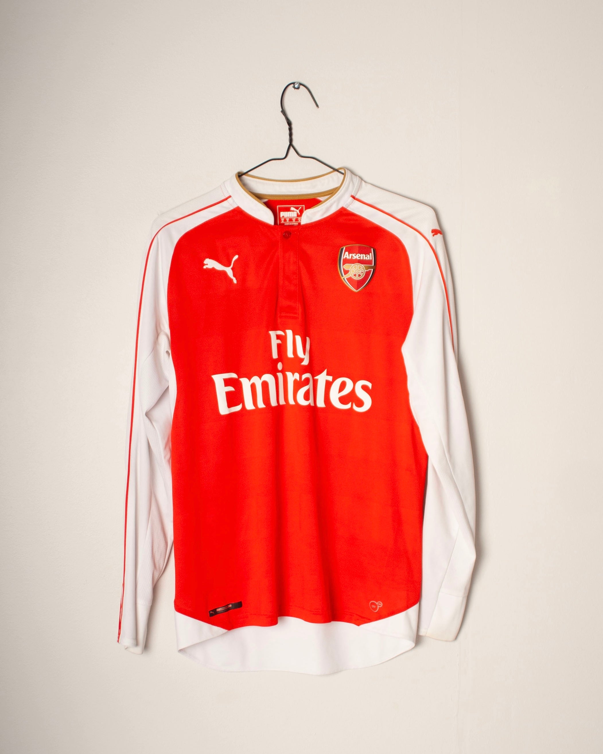 Puma - Arsenal 2015/16 Home Football Shirt 'ALEXIS'