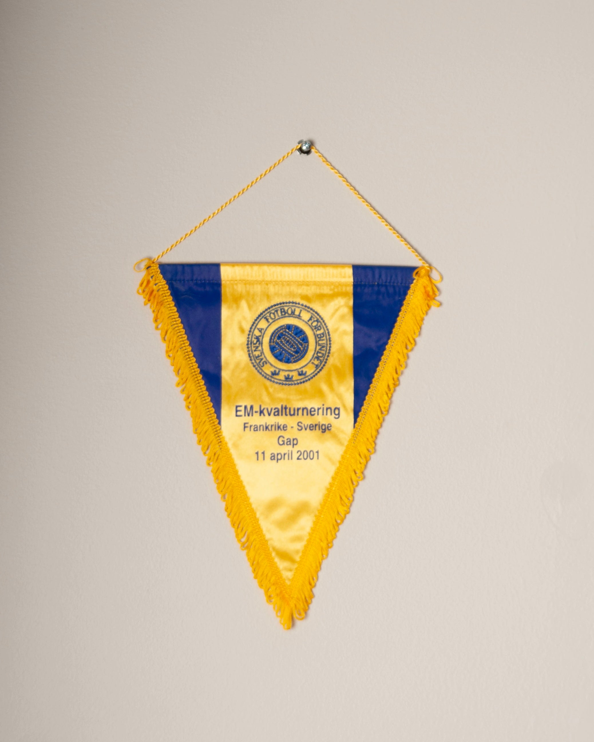 Football Pennant – France vs. Sweden (UEFA European Championship Qualification, 11 April 2001)