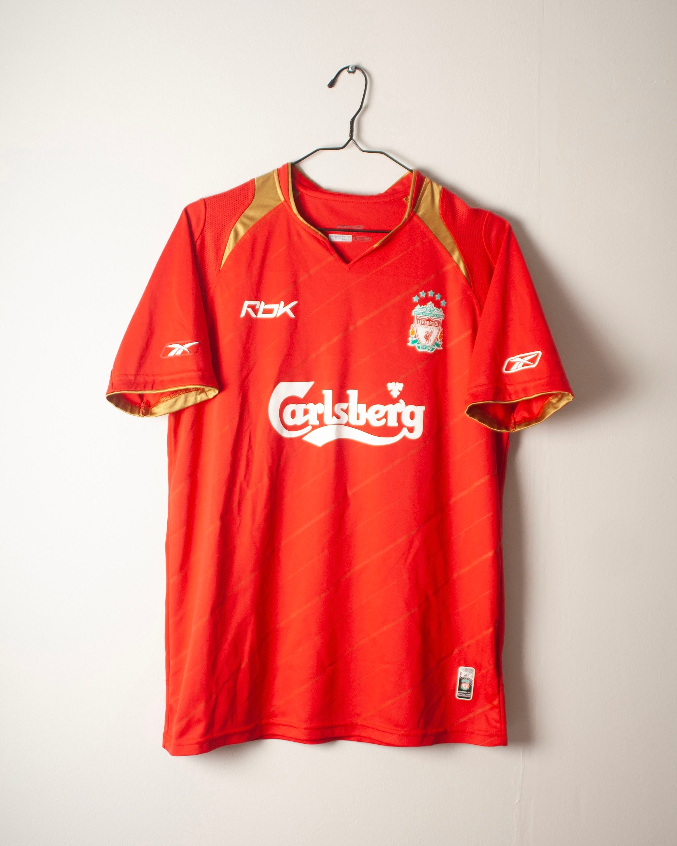 Reebok - Liverpool FC 2005/06  Home Football Shirt Champions League 'GERRARD'