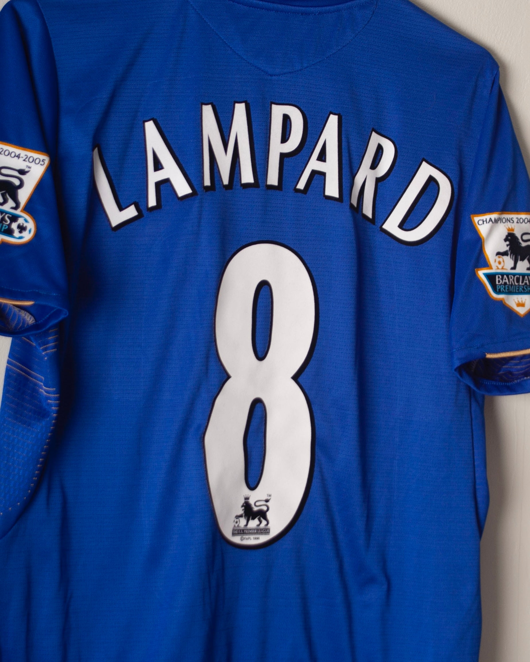 Umbro - Chelsea FC 2005/06 Home Football Shirt 'LAMPARD'