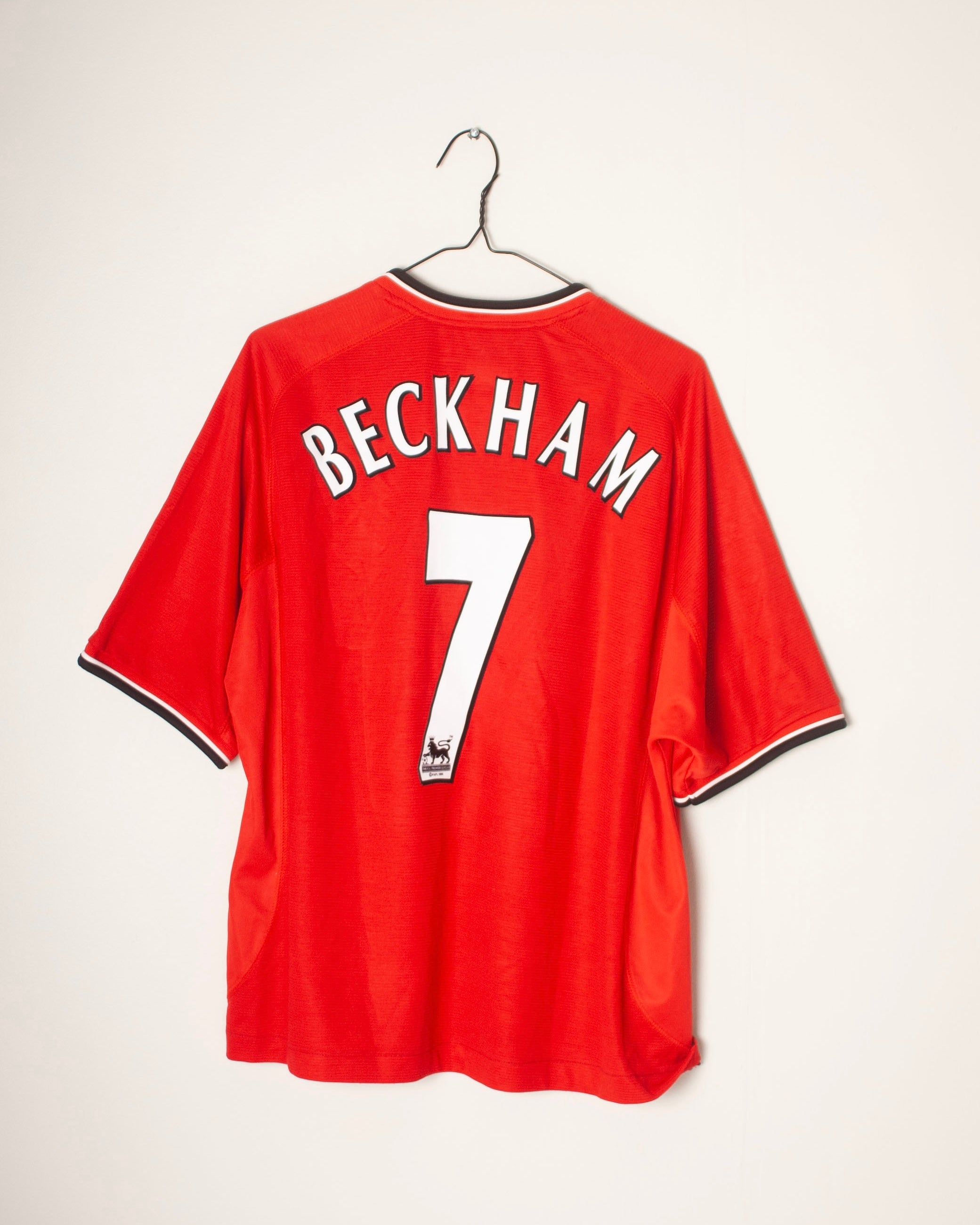 Umbro - Manchester United 2000/02 Home Football Shirt 'BECKHAM'