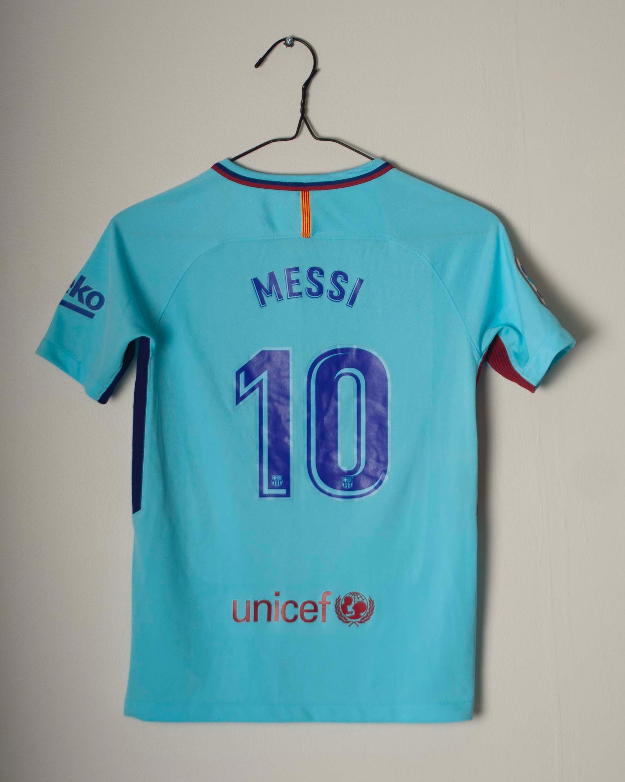 Nike - FC Barcelona 2017/18 Away Football Shirt 'MESSI'