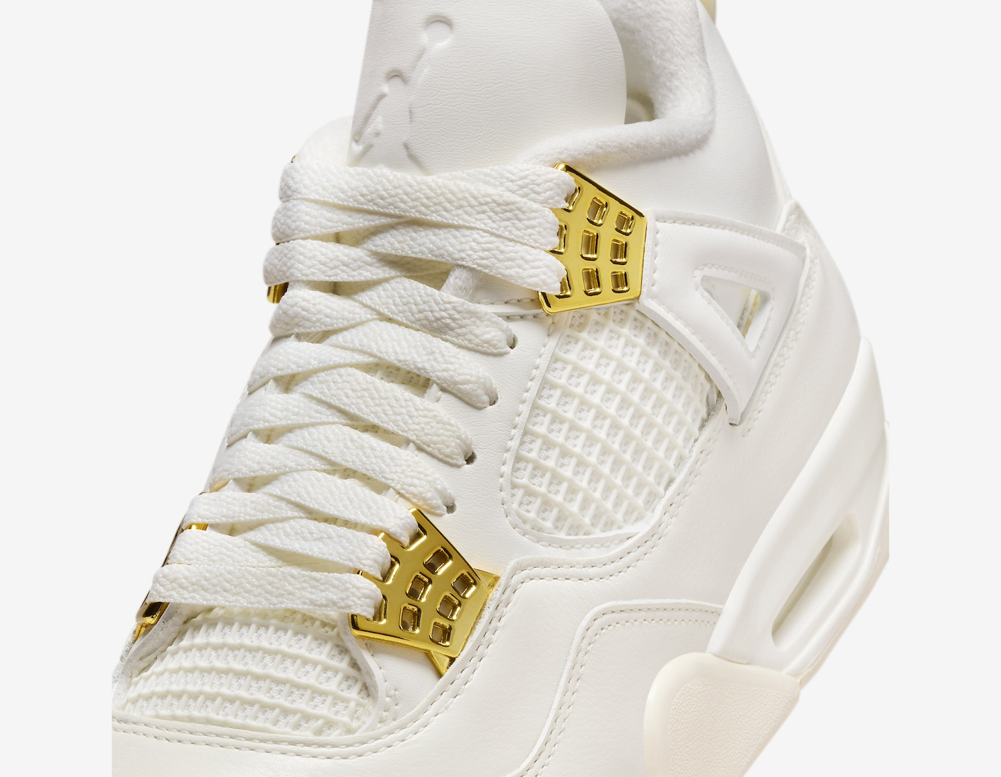 Air Jordan 4 'Metallic Gold'