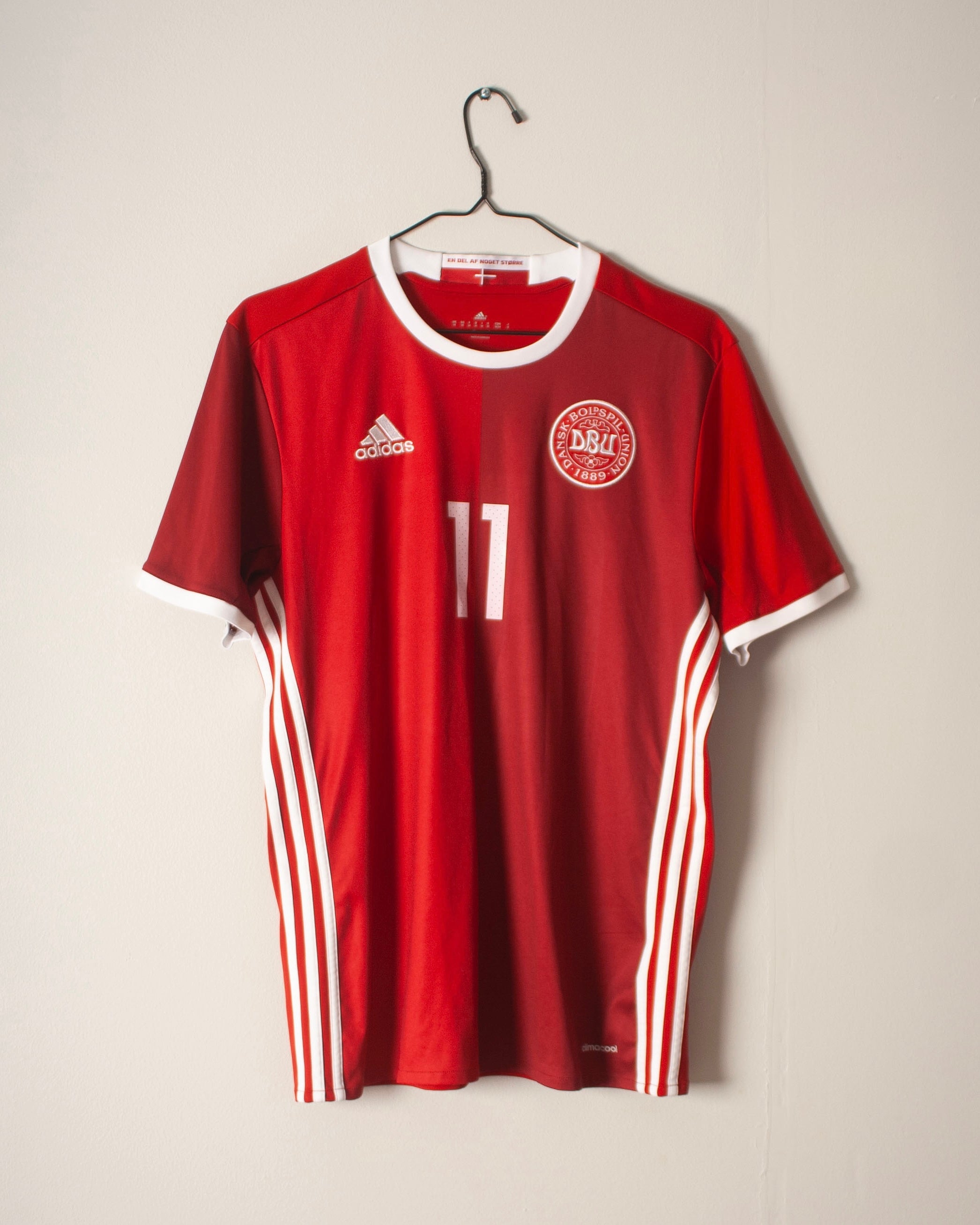 Adidas - Denmark 2016 Home Football Shirt 'BENDTNER'