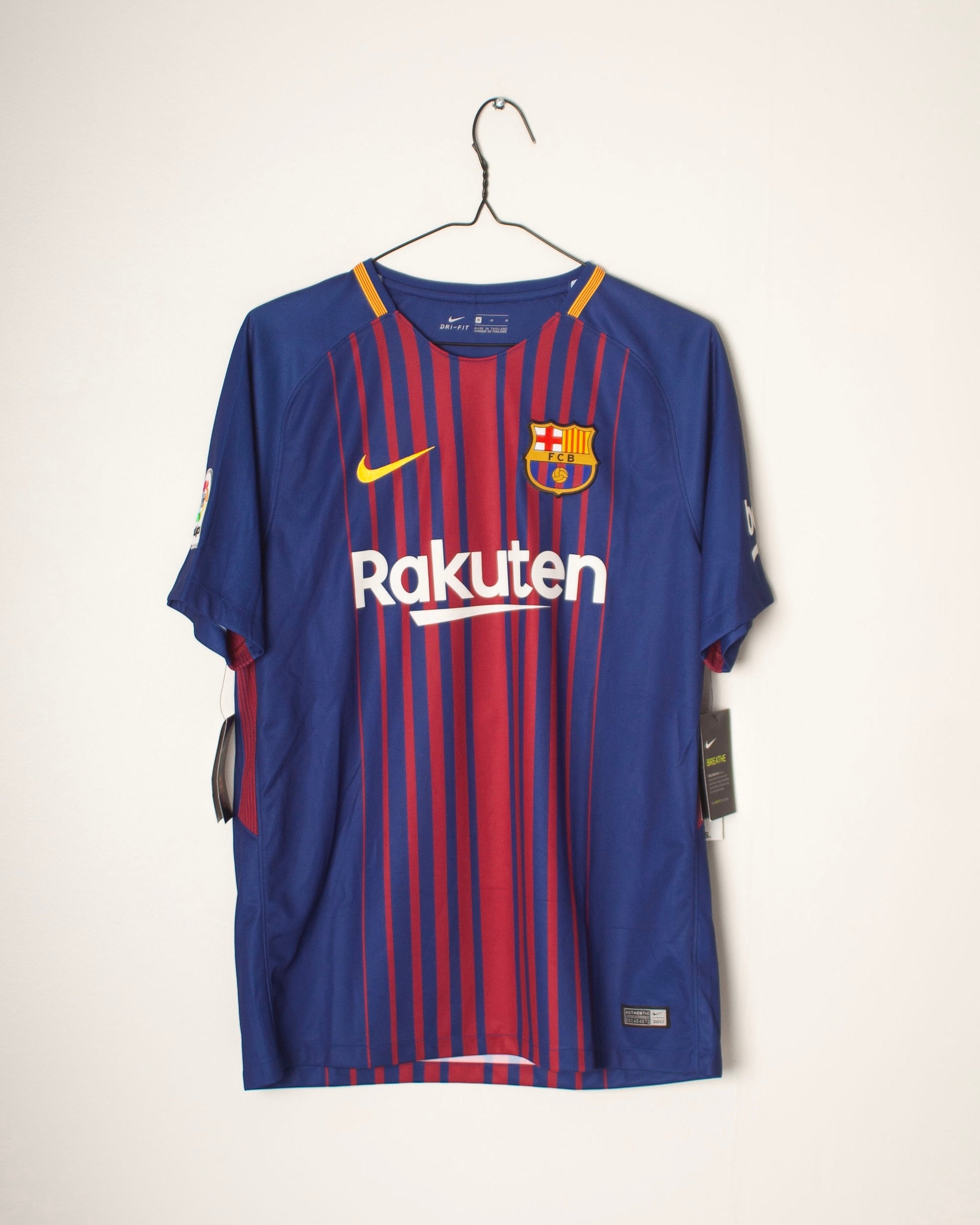 Nike - FC Barcelona 2017/18 Home Football Shirt 'SUAREZ'