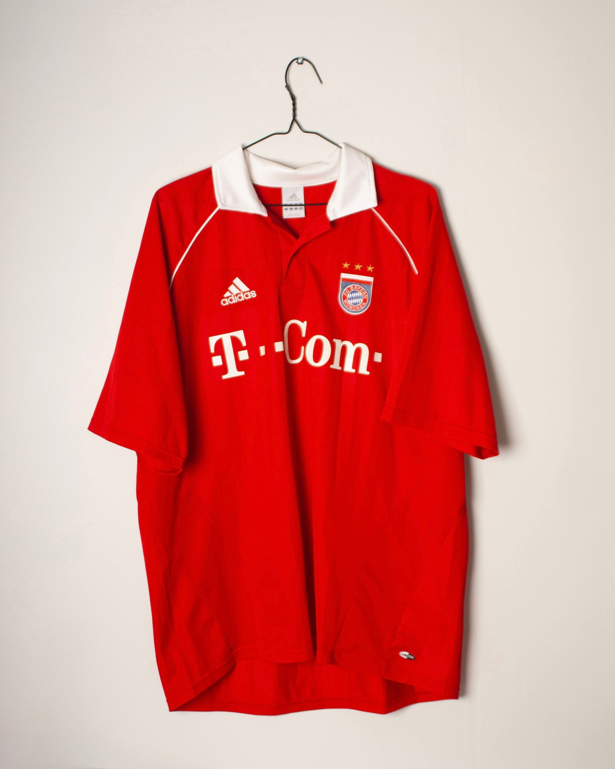 Adidas - Bayern Munchen 2005/07 Home Football Shirt 'SANTA CRUZ'