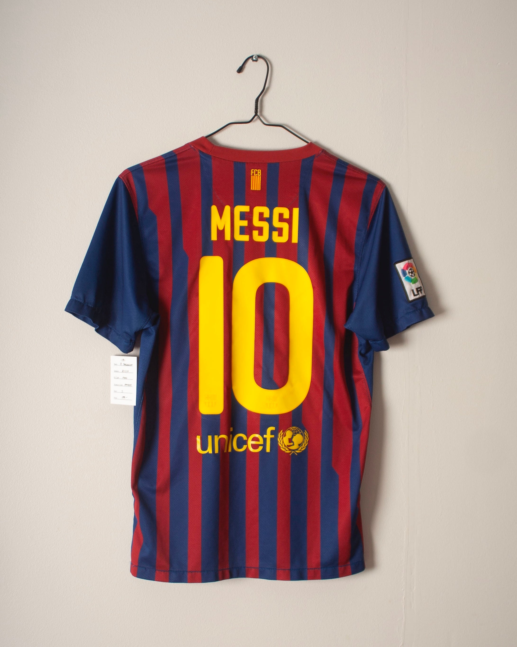 Nike - FC Barcelona 2011/12 Home Football Shirt 'MESSI'