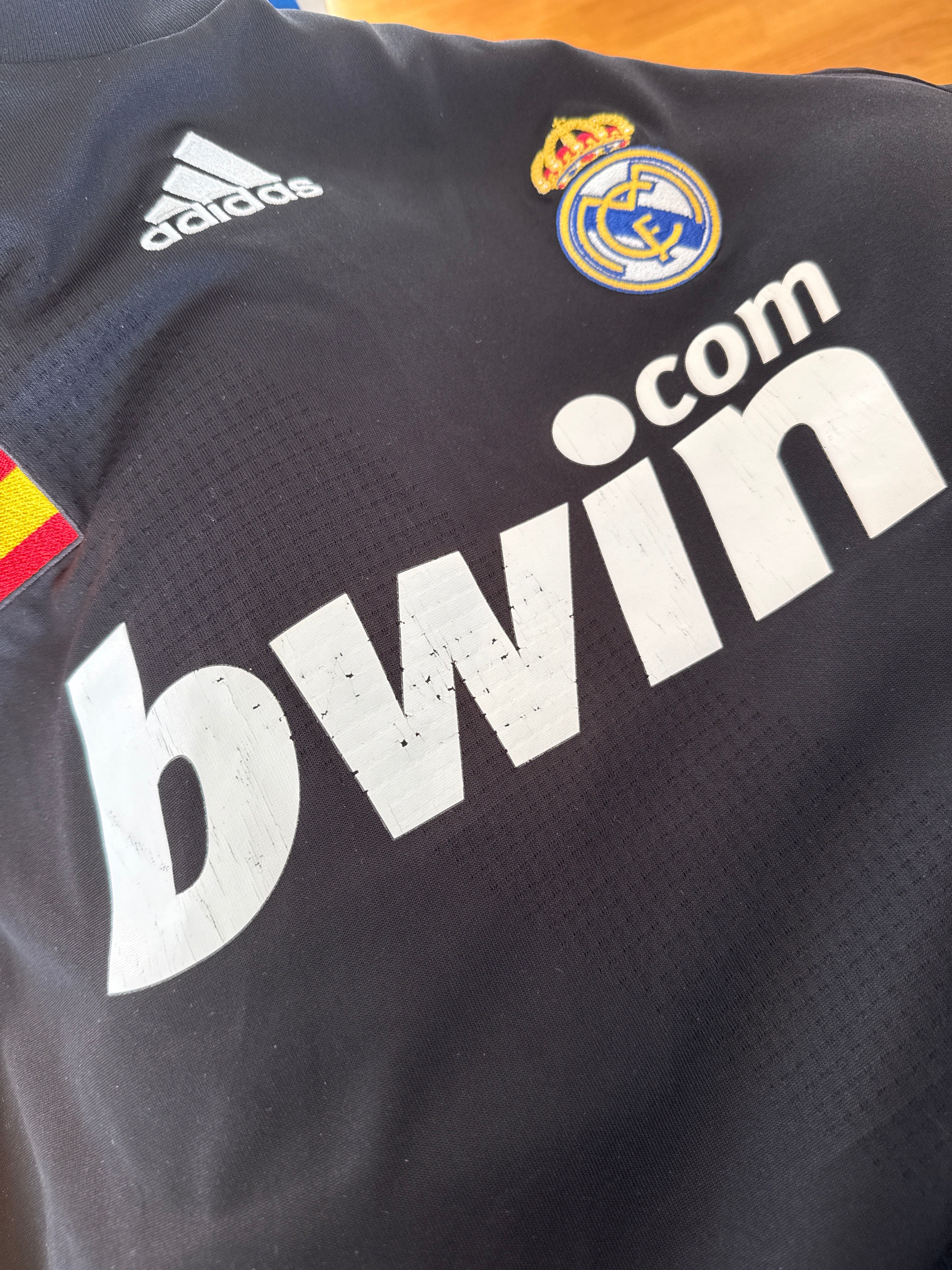 Adidas - Real Madrid 2008/09 Third Football Shirt 'GUTI.HAZ'