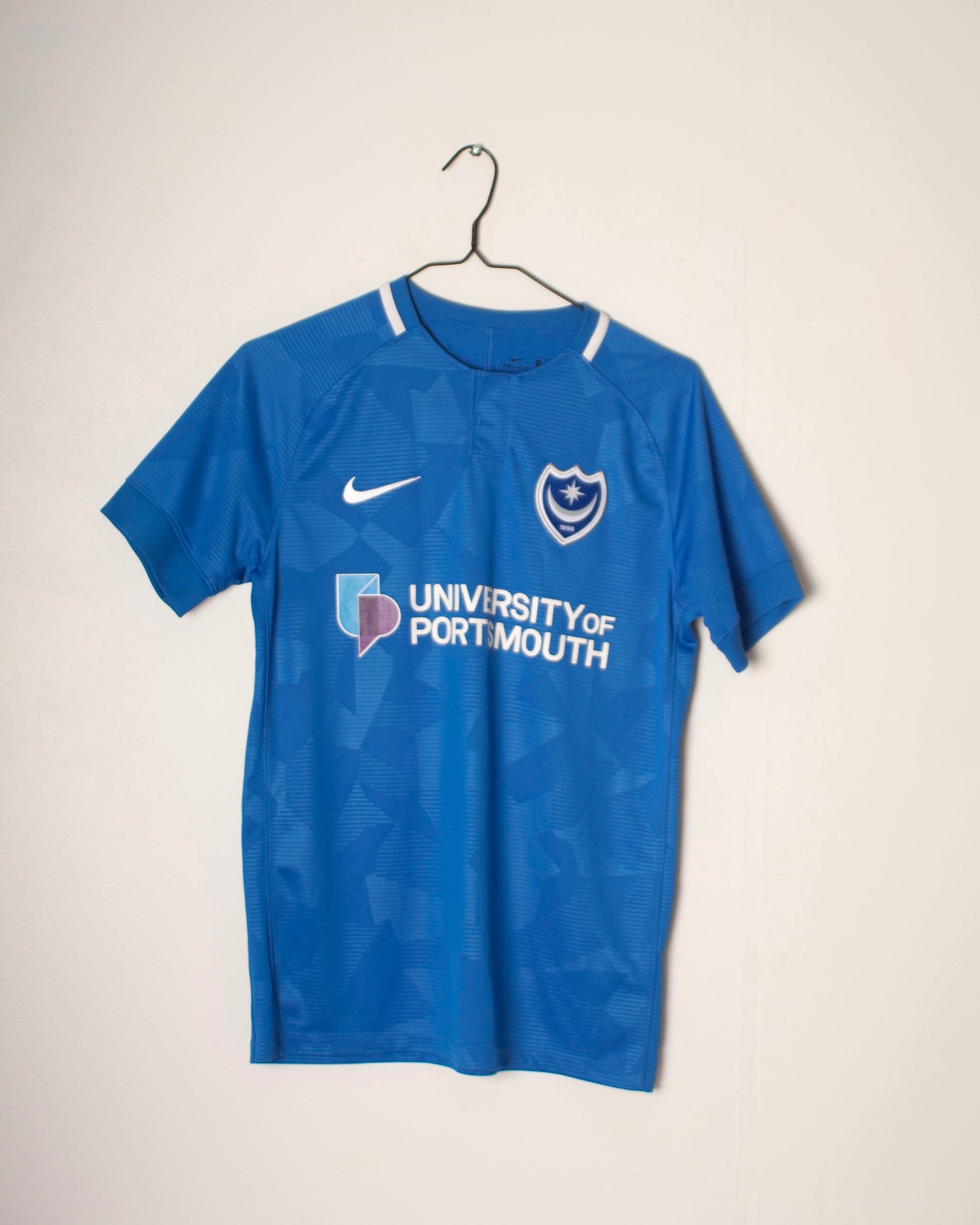 Nike - Portsmouth FC 2018/19 Home Football Shirt