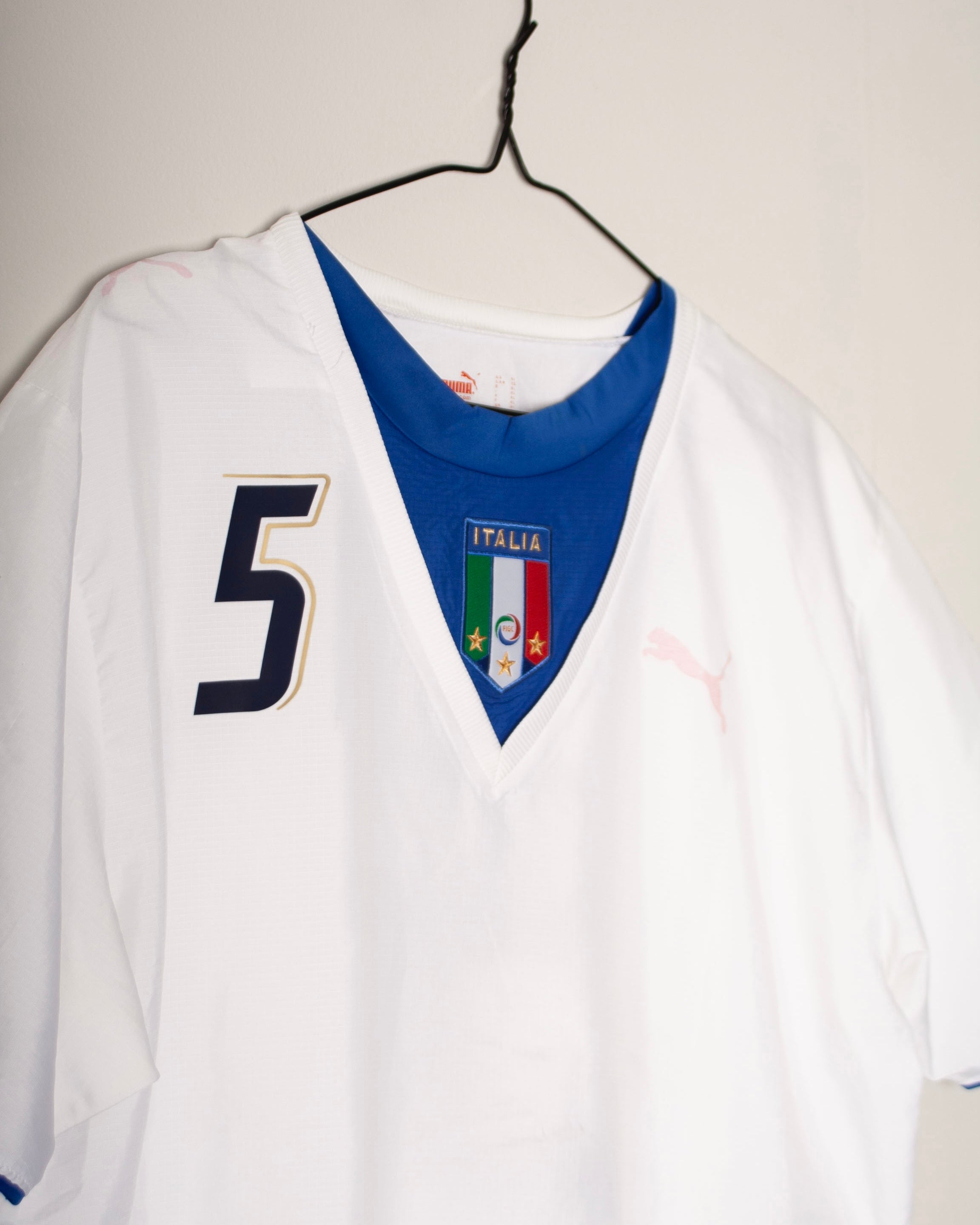 Puma - Italy 2006 Away Football Shirt 'CANNAVARO'