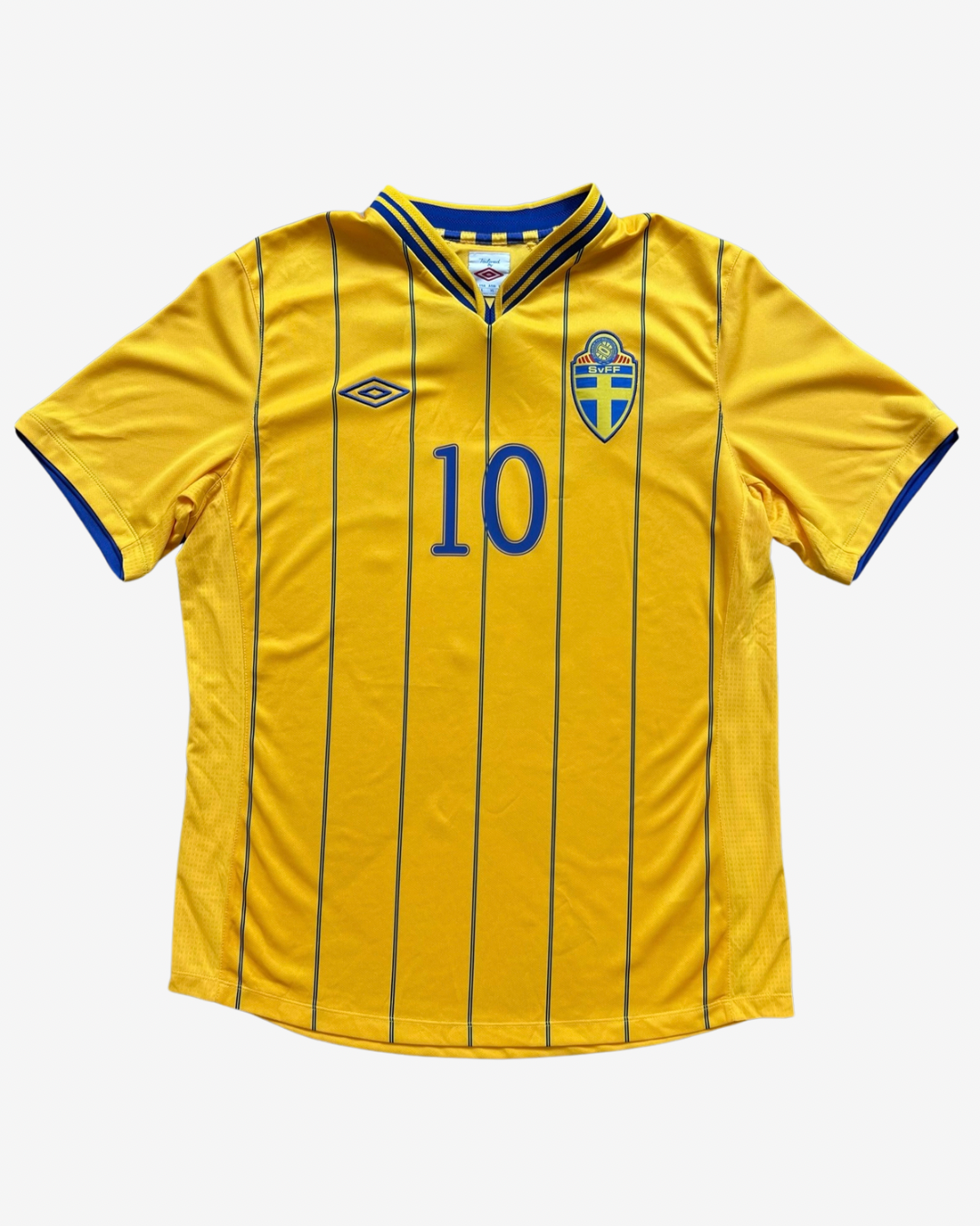 Umbro - Sweden 2012 Home Football Shirt 'IBRAHIMOVIC'