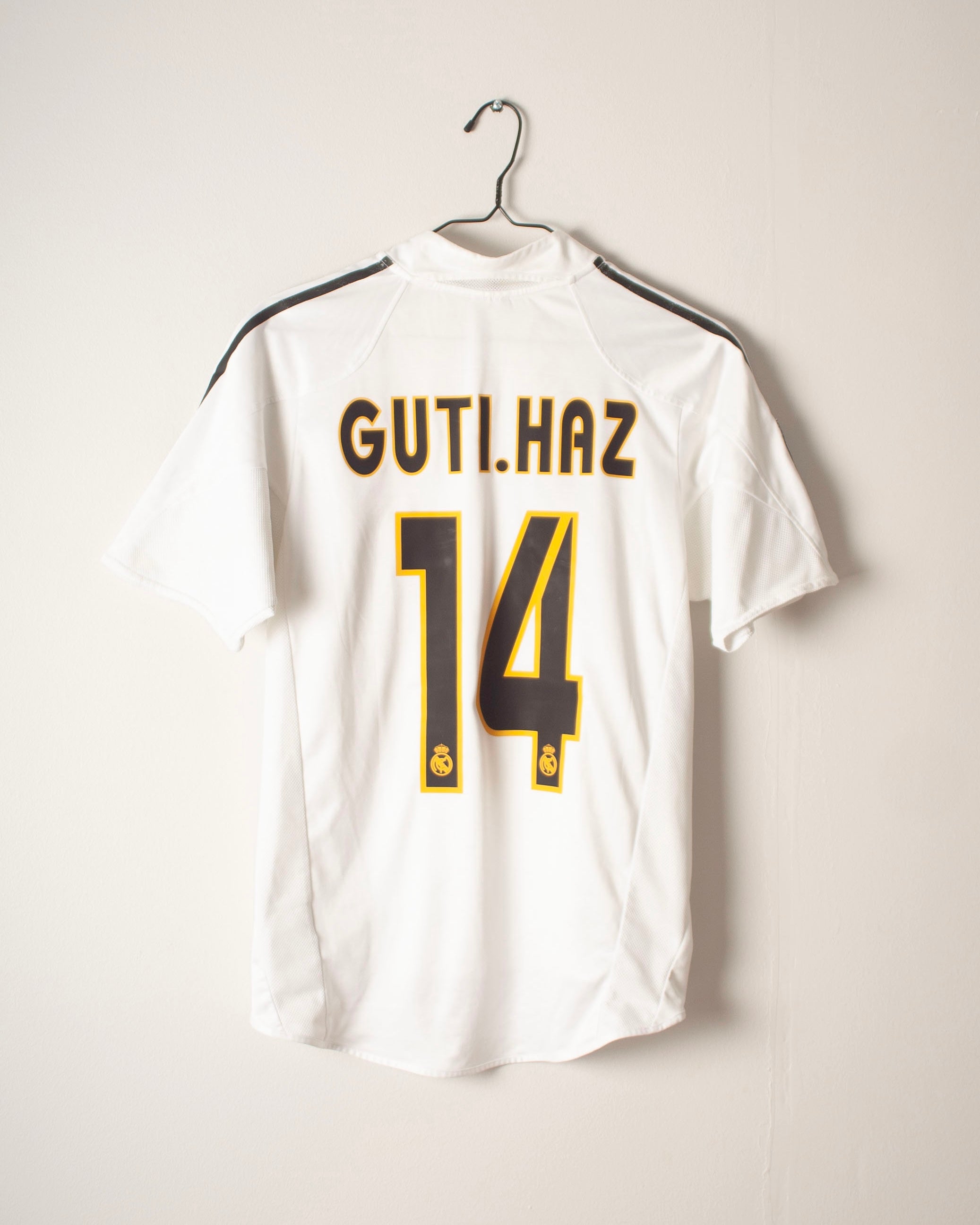 Adidas - Real Madrid 2004/05 Home Football Shirt 'GUTI.HAZ'