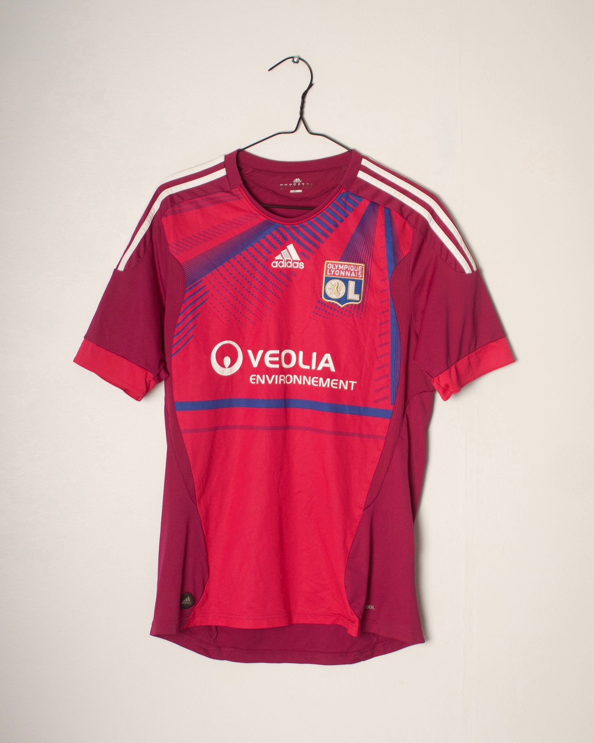 Adidas - Olympique Lyonnais 2011/12 Third Football Shirt