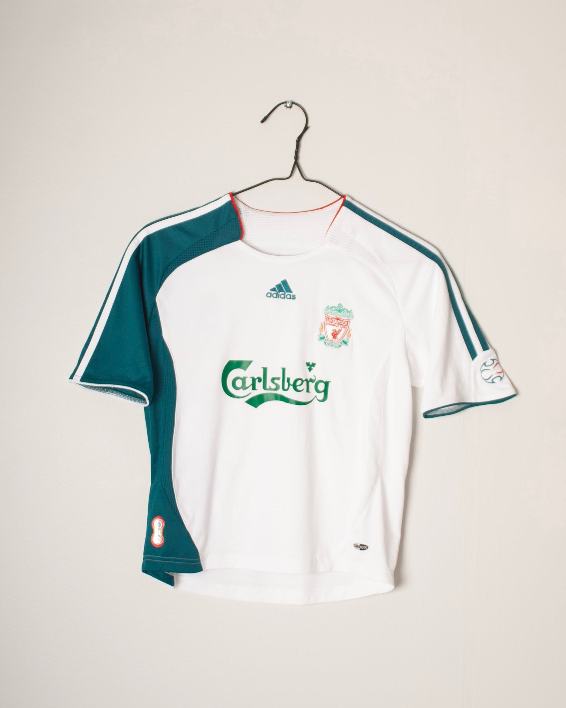 Adidas - Liverpool FC 2006/07 Third Football Shirt