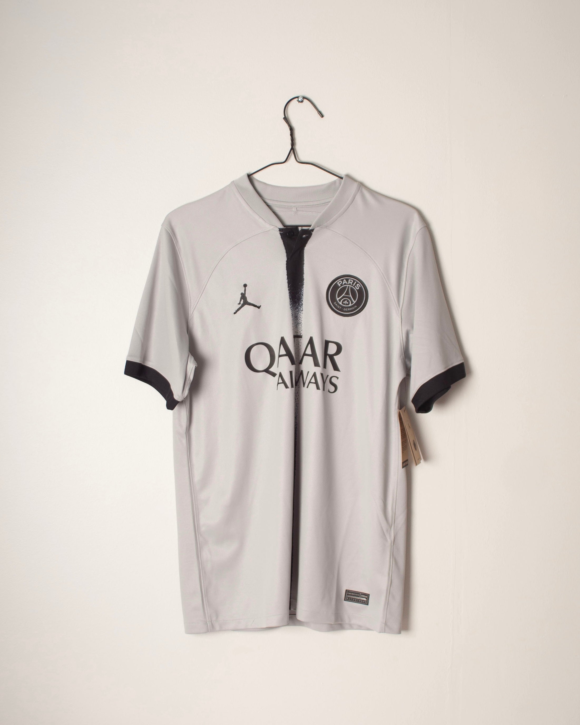 Nike - Paris Saint-Germain 2022/23 Away Football Shirt 'HAKIMI'